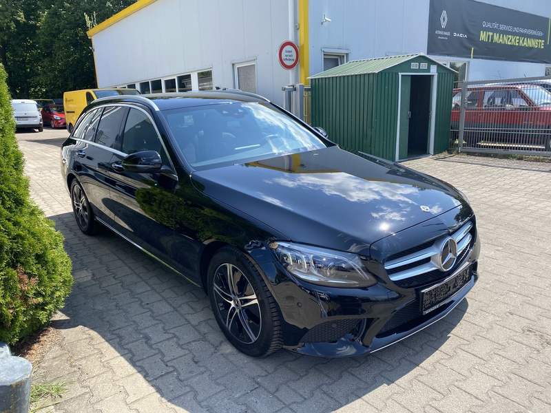 Mercedes-Benz C 220 Avantgarde — photo 3