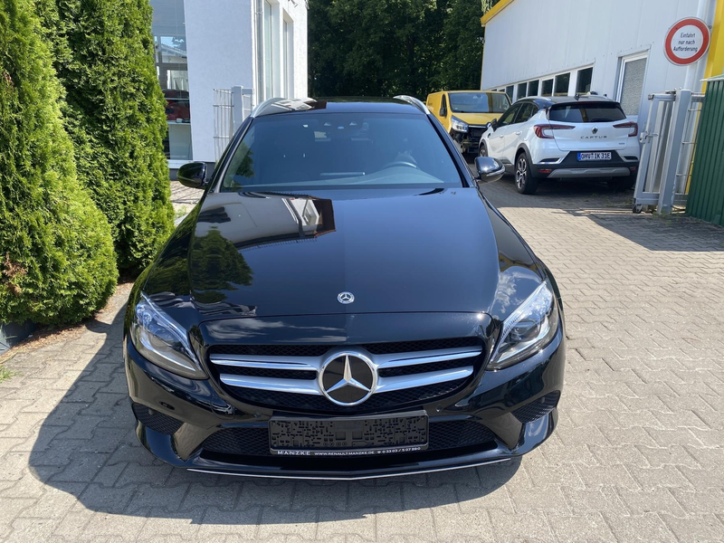 Mercedes-Benz C 220 Avantgarde — photo 2