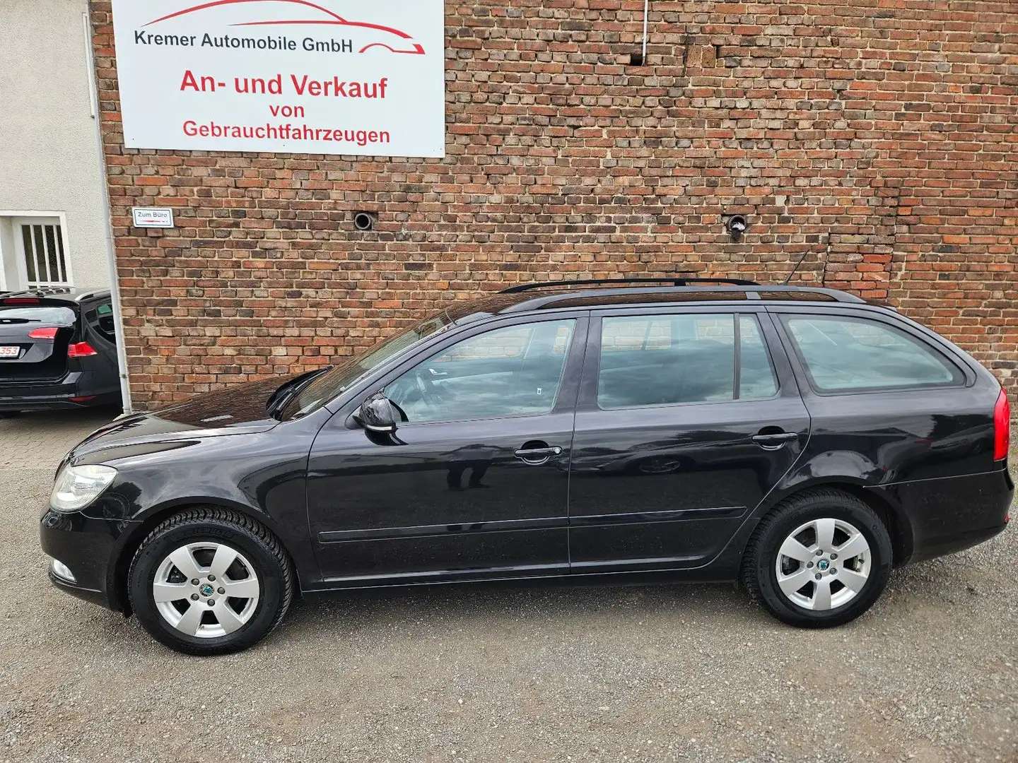 Skoda Octavia Combi Ambiente | TÜV neu Schwarz - 2