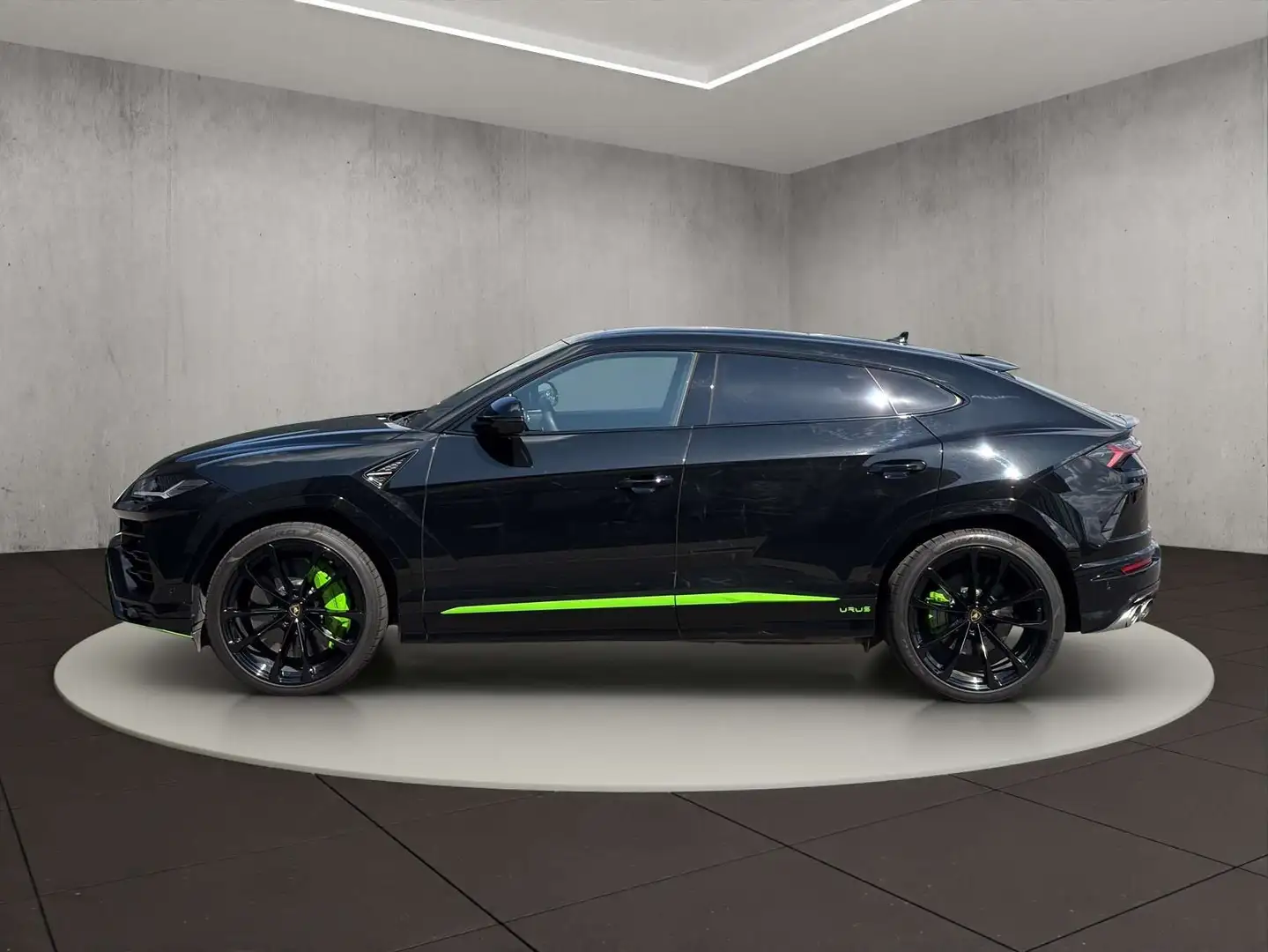 Lamborghini Urus Urus Noir - 2