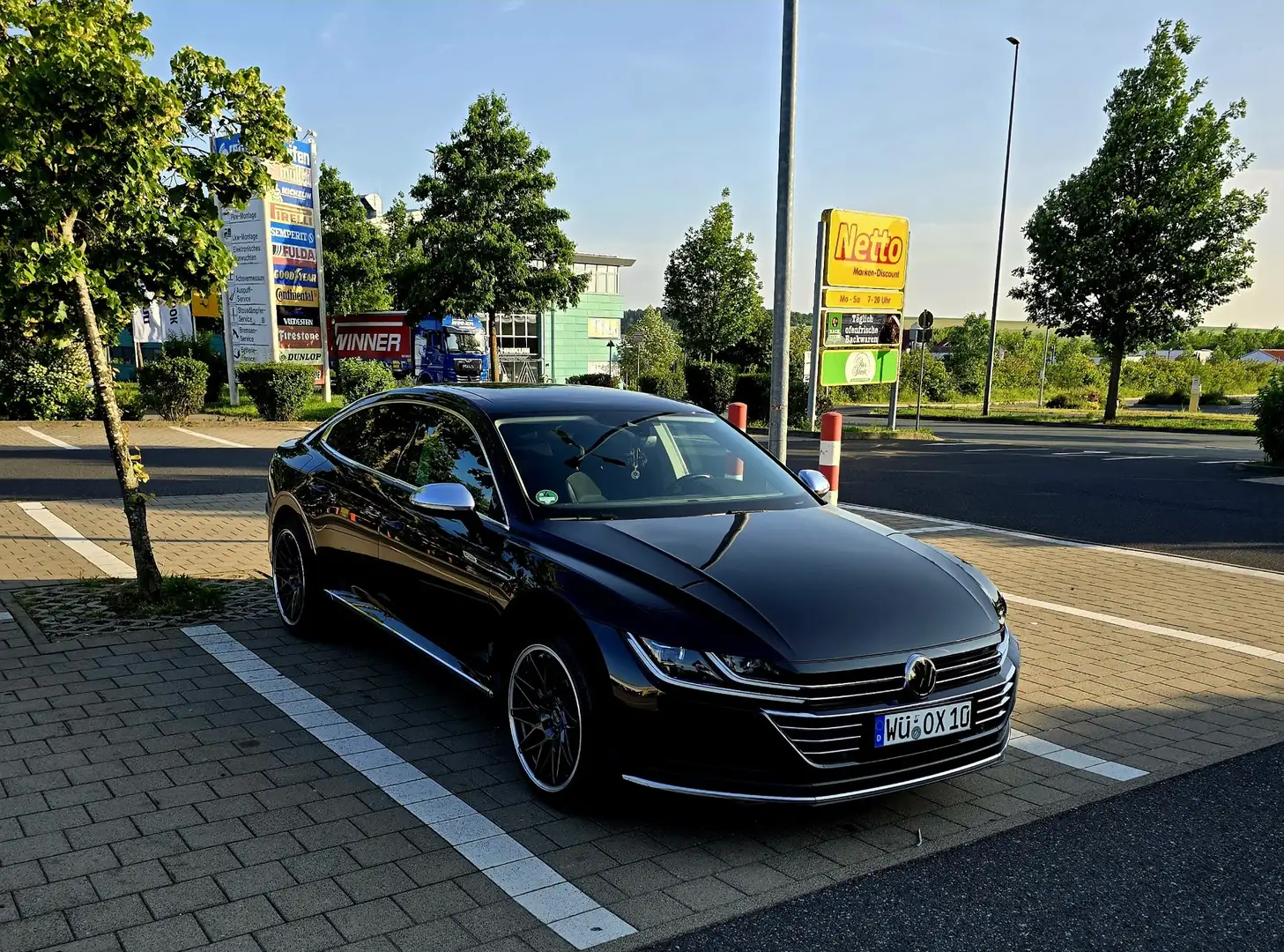 Volkswagen Arteon 2.0 TDI SCR DSG Elegance - 2