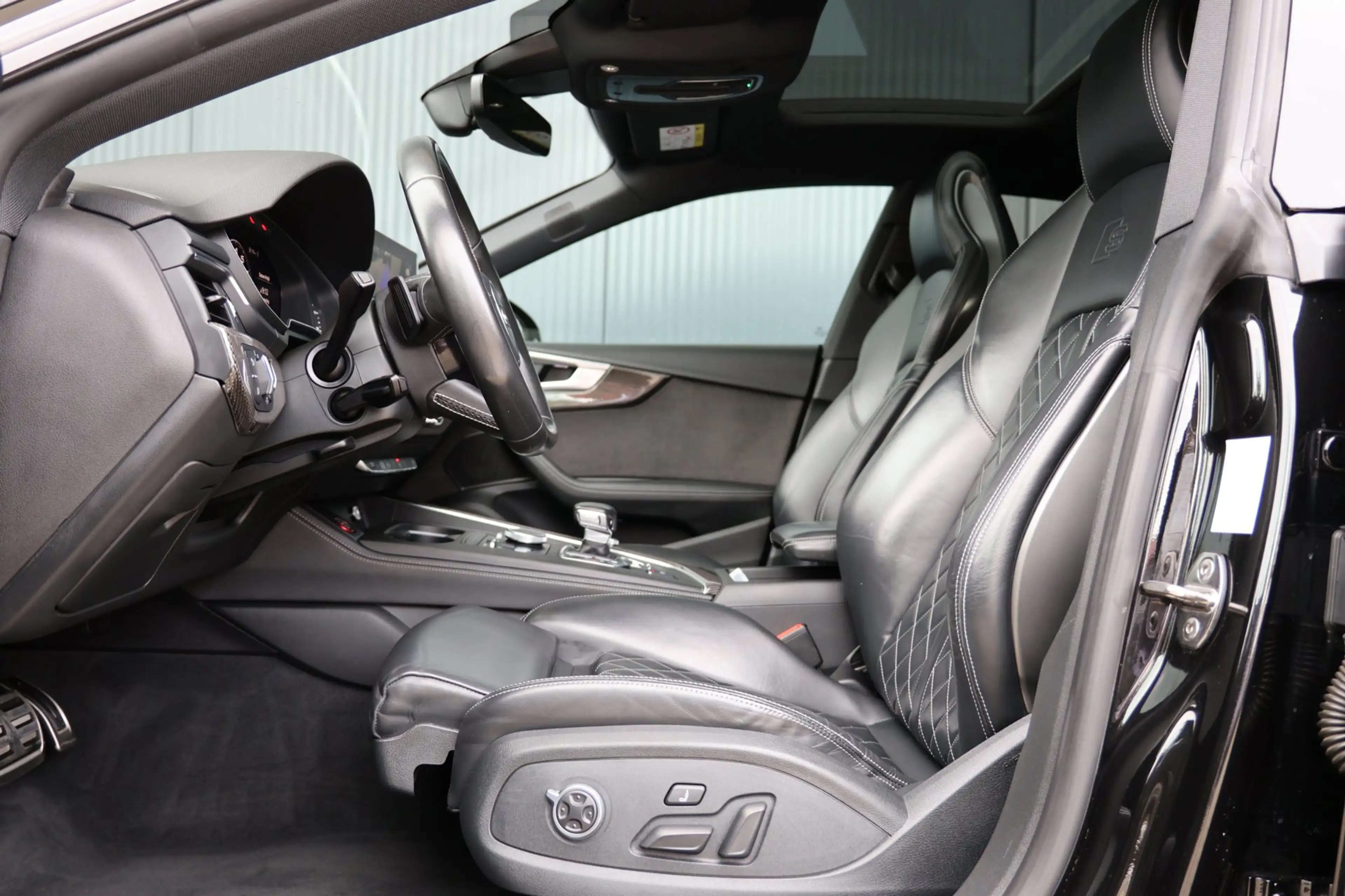 Audi S5 Sportback 3.0 TFSI Quattro S-line | panoramadak | — photo 17