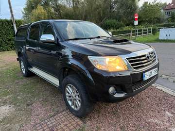 3.0 D-4D 4WD SR EXPORT!