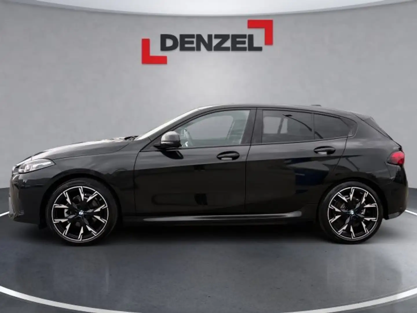 BMW 120 d 5-Türer F70 B47 Schwarz - 2