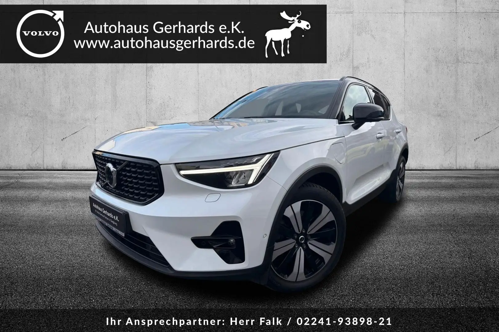 Volvo XC40 T5 Ultimate Plug in, 360°, BLIS, ACC, 261PS Weiß - 1