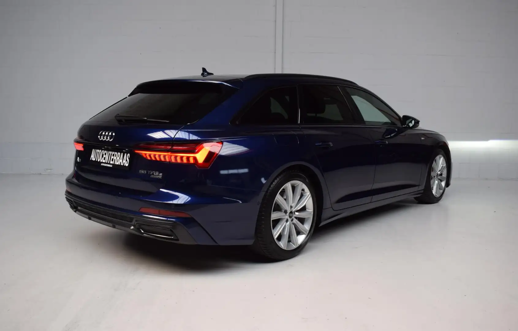 Audi A6 Avant 55TFSIe Quattro ADAPT.CRUISE / LEER / MATRIX Blu/Azzurro - 2
