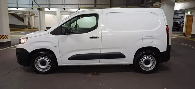 Peugeot Partner Premium L1*Navi*Klima*Tempo*SHZ*PDC*Mult