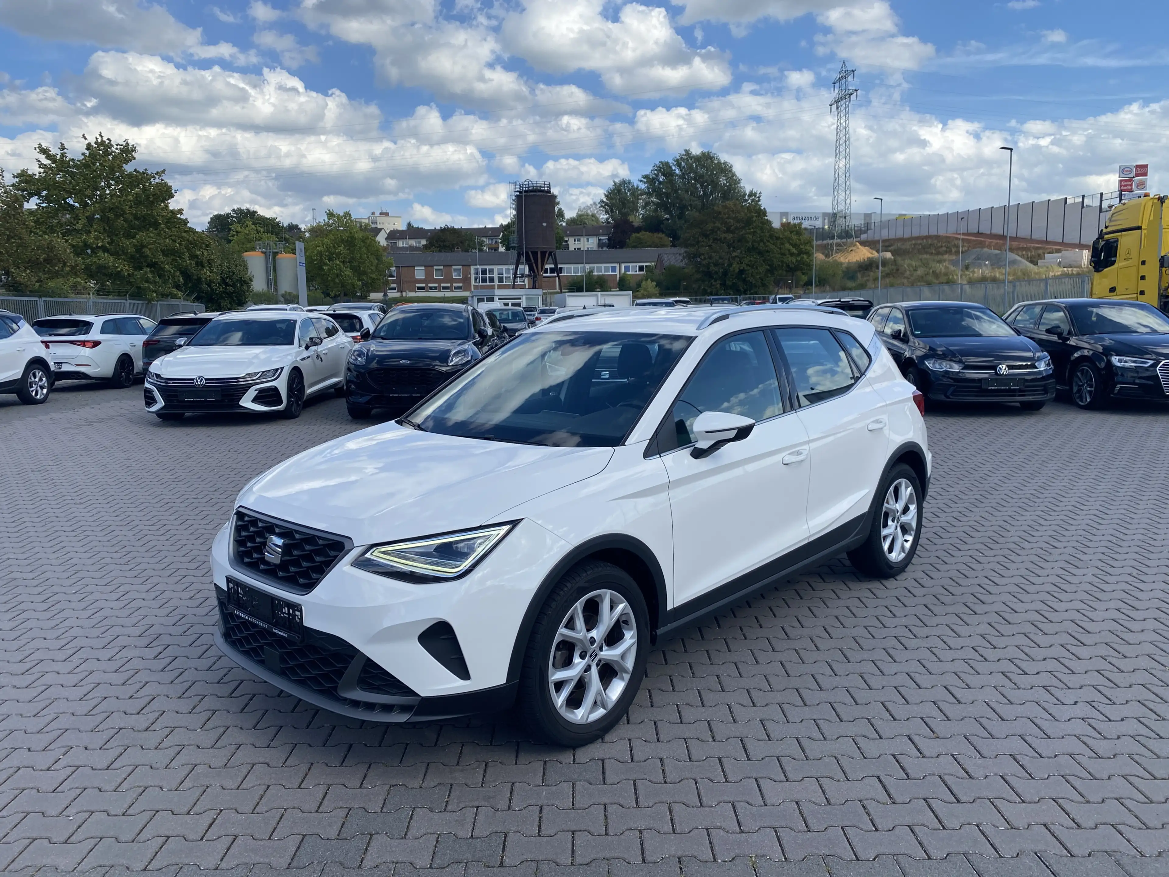 SEAT Arona 1.0 TSI FR Virtual Navi Apps PDC LED — photo 2