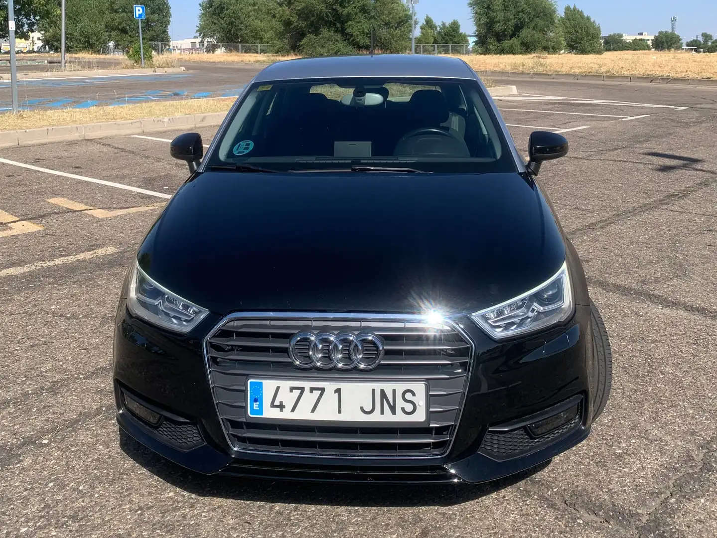 Audi A1 A1 Sportback 1.6TDI Adrenalin Adrenalin Negro - 1