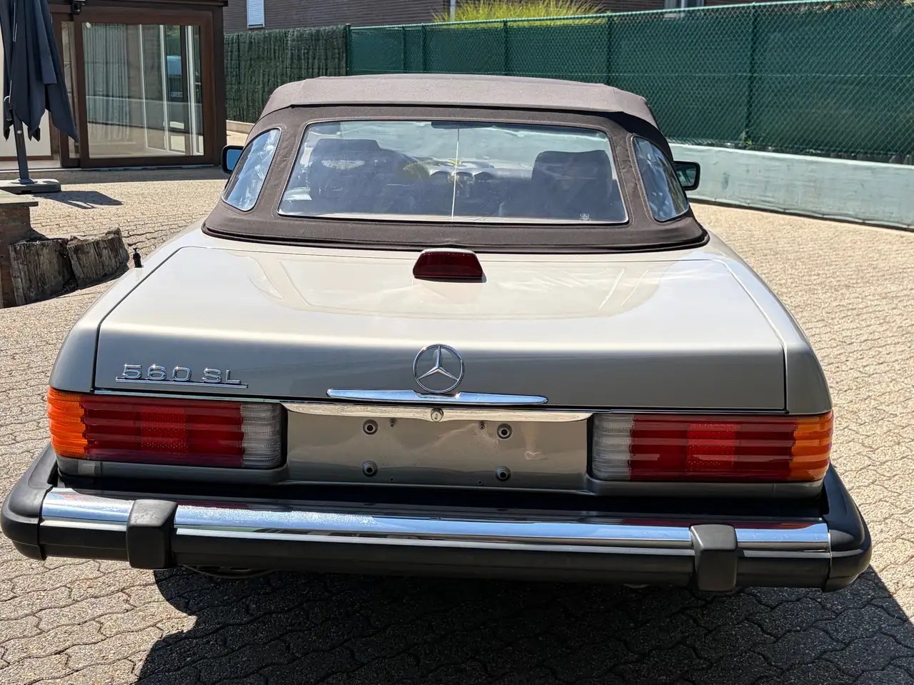 Mercedes-Benz 560 SL, foto 3