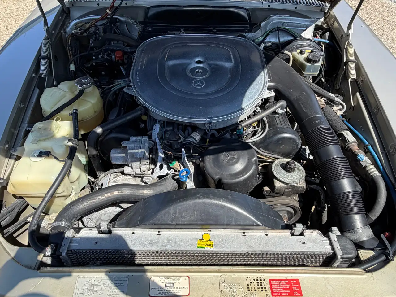Mercedes-Benz 560 SL, foto 6