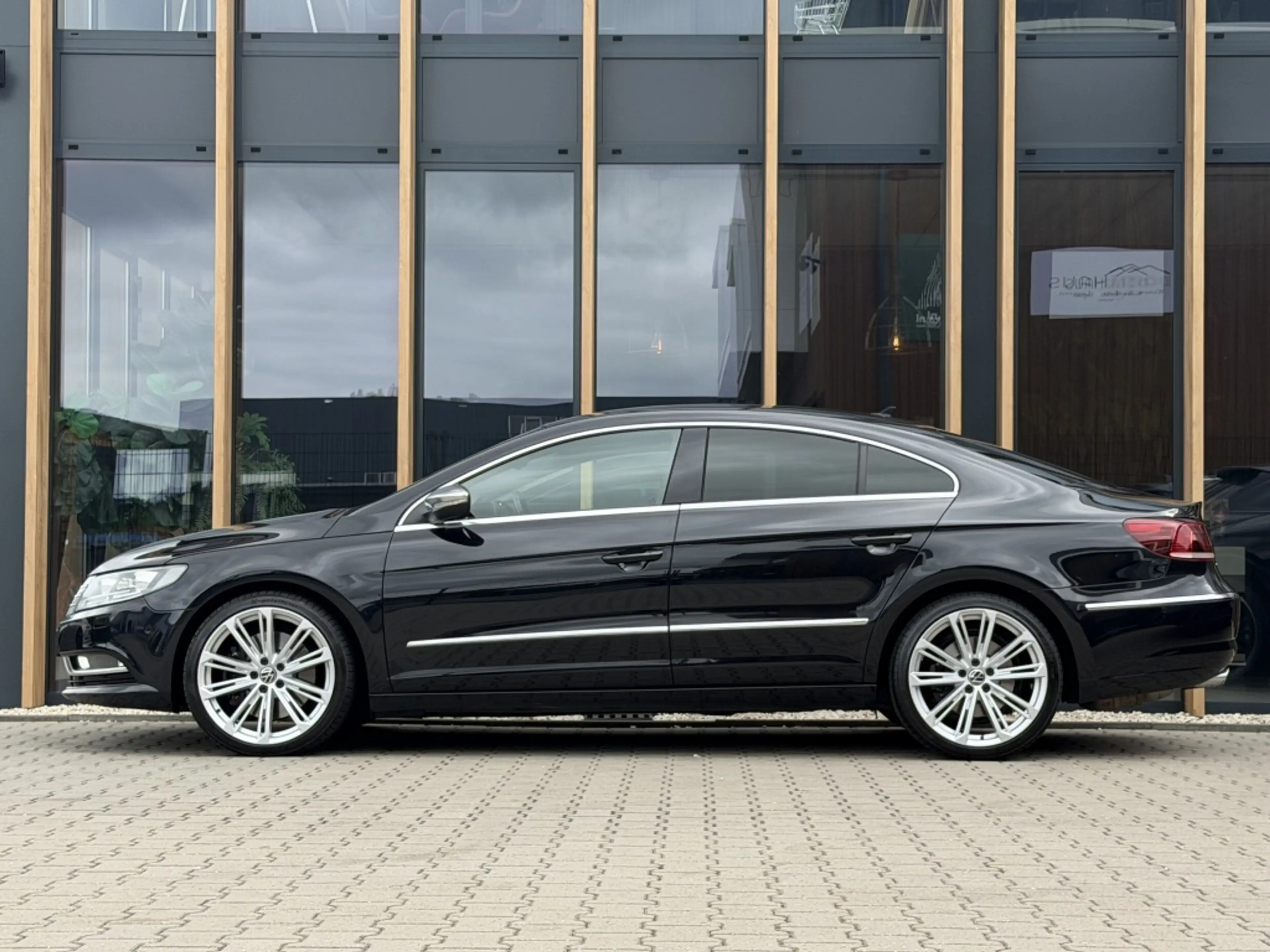 Volkswagen CC 3.6 V6 4Motion — photo 4
