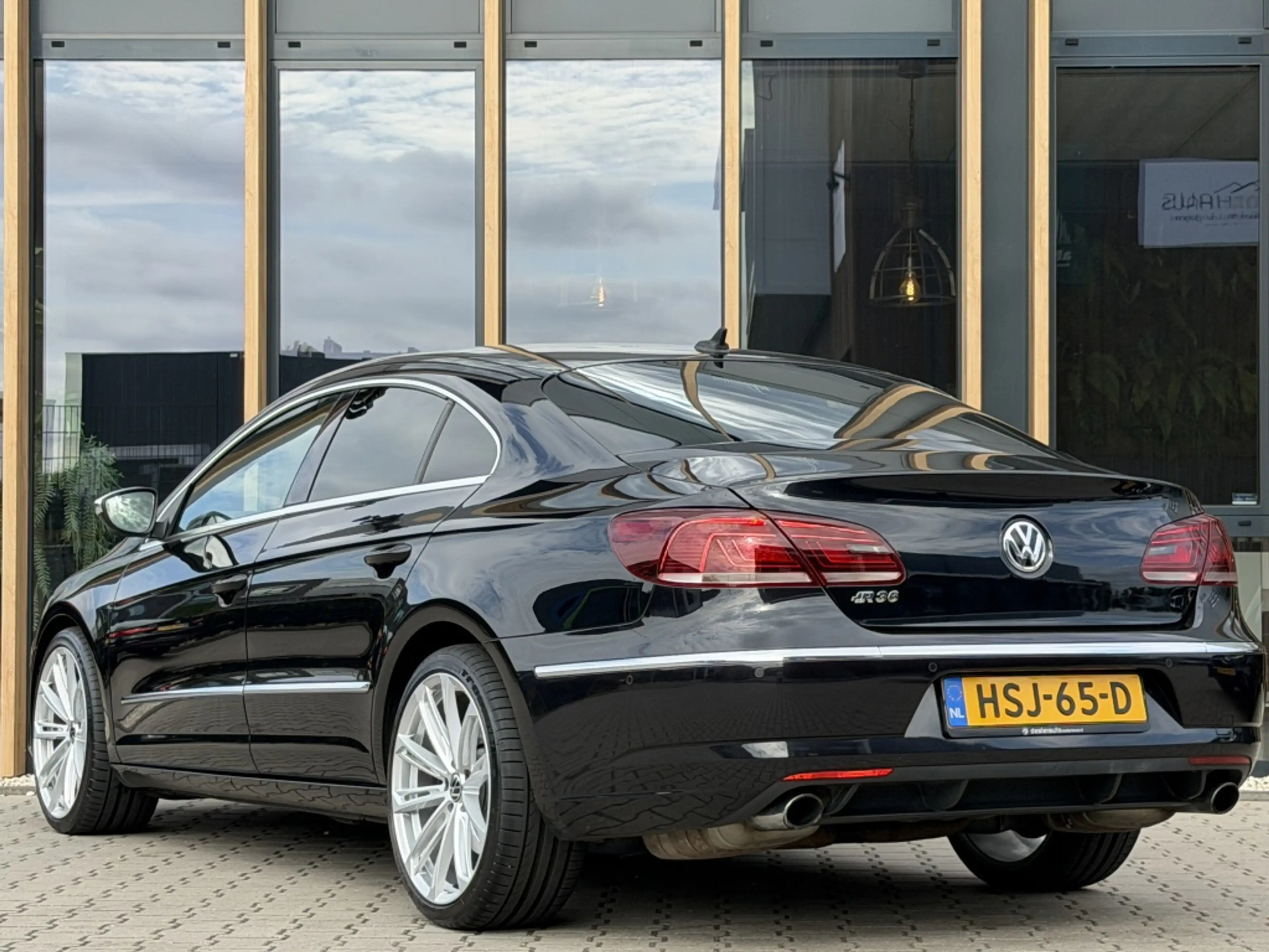 Volkswagen CC 3.6 V6 4Motion — photo 6