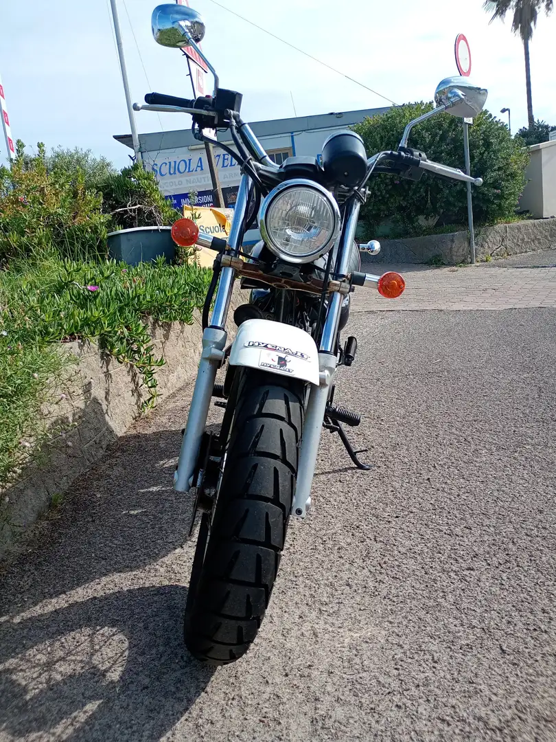 Suzuki VanVan 125 Grigio - 1