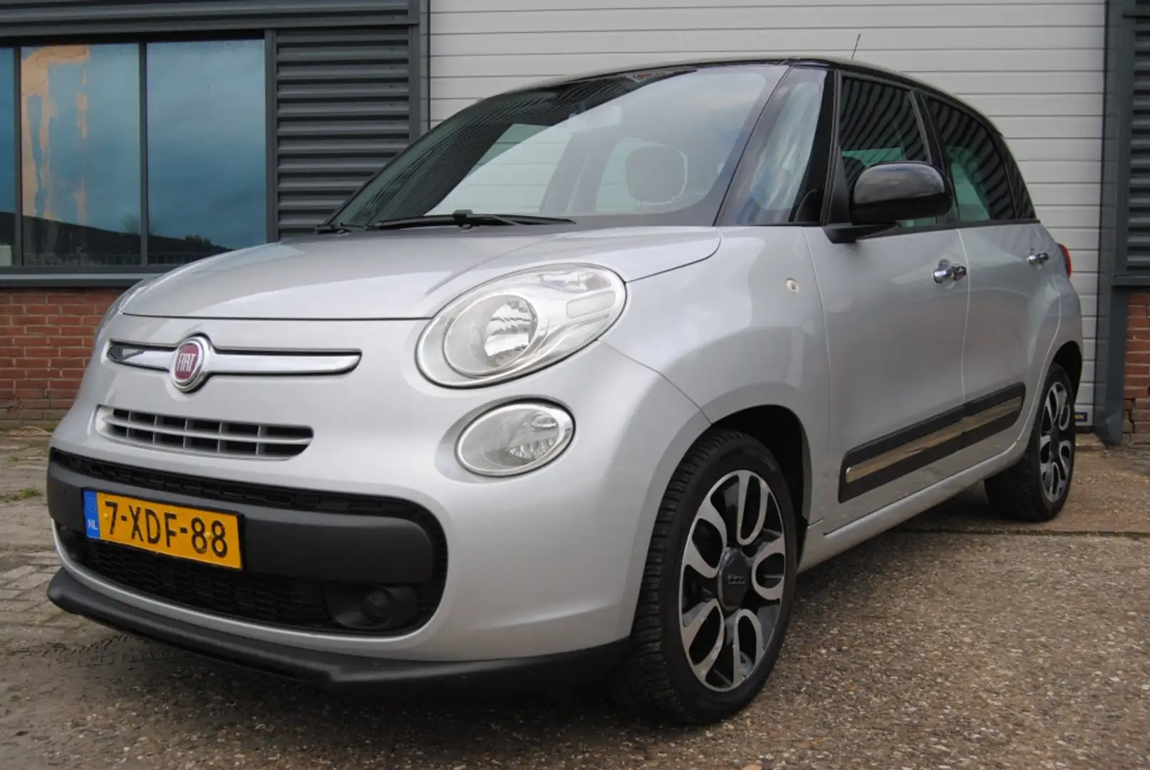 Fiat 500L 0.9 TwinAir Easy Eco Gris - 1