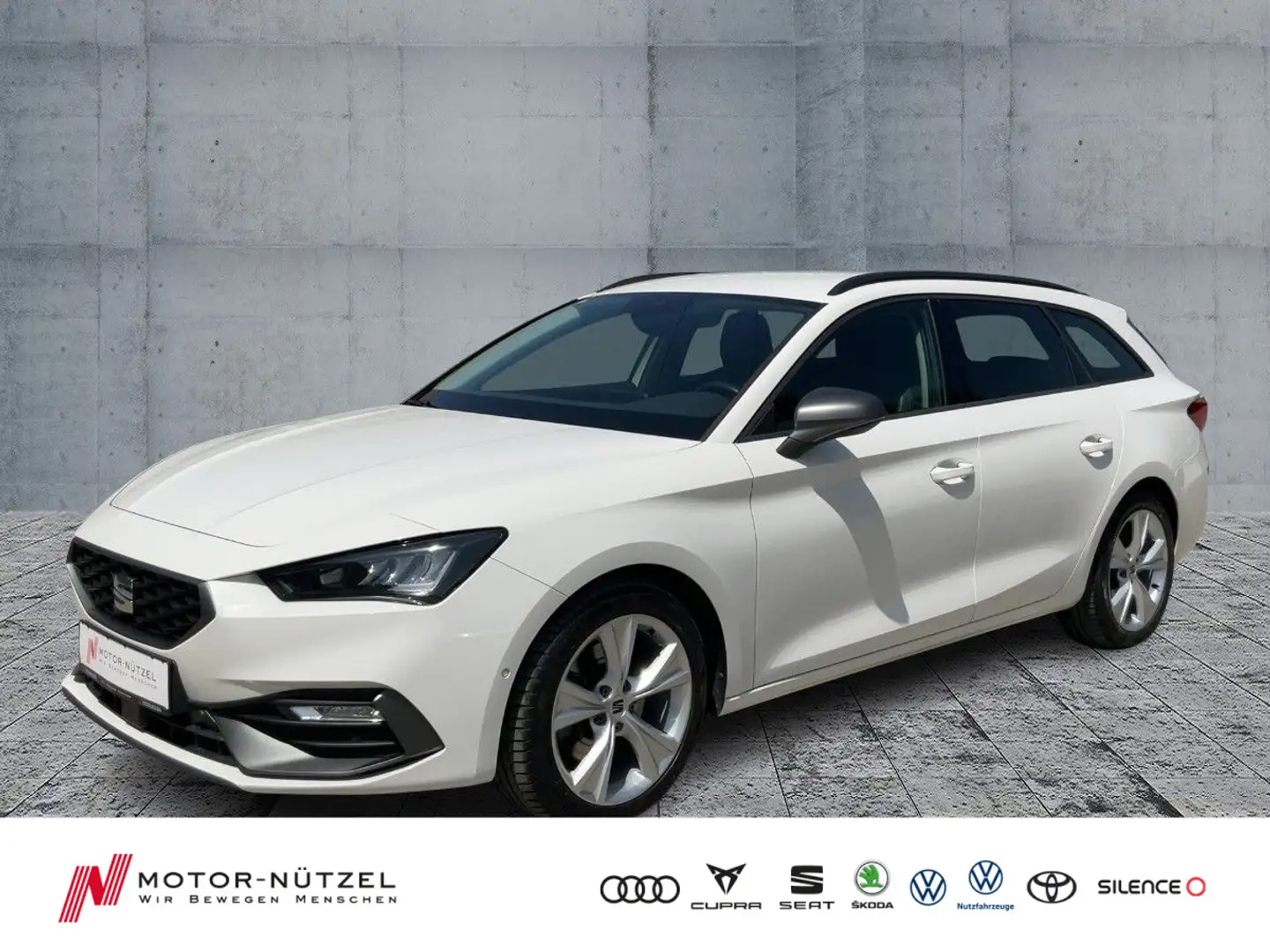 SEAT Leon ST 2.0 TDI DSG FR-LINE LED+NAV+AHK+ACC+SHZ Weiß - 1