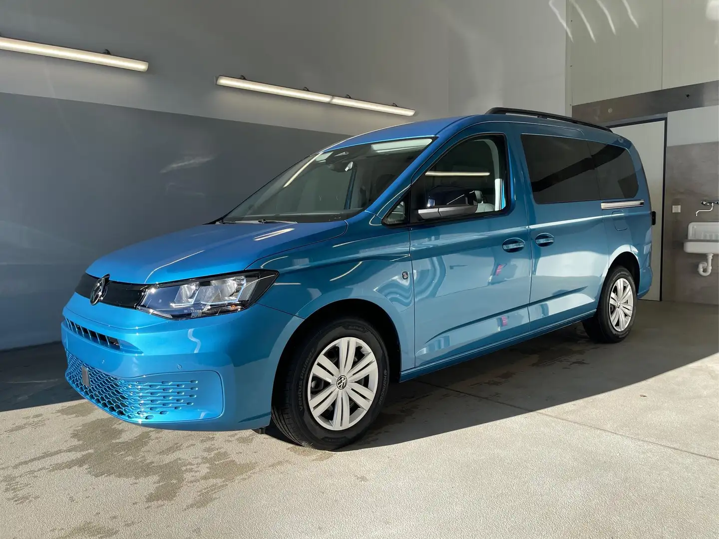 Volkswagen Caddy Maxi 1.5 TSI DSG AHK+7Sitz+Cam+KlimaAuto+App+Wi... Blau - 1