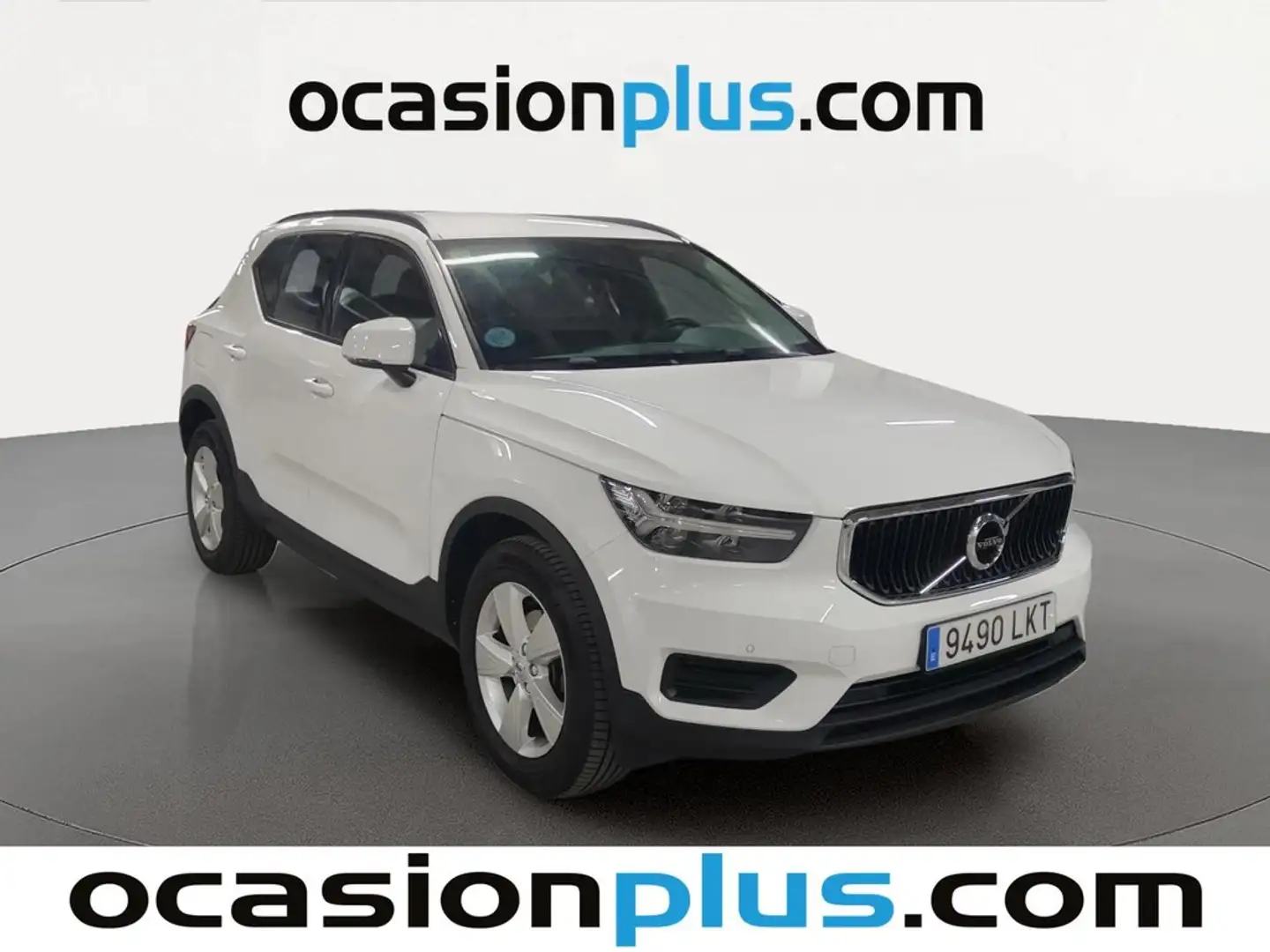 Volvo XC40 T2 Momentum Core Blanco - 2