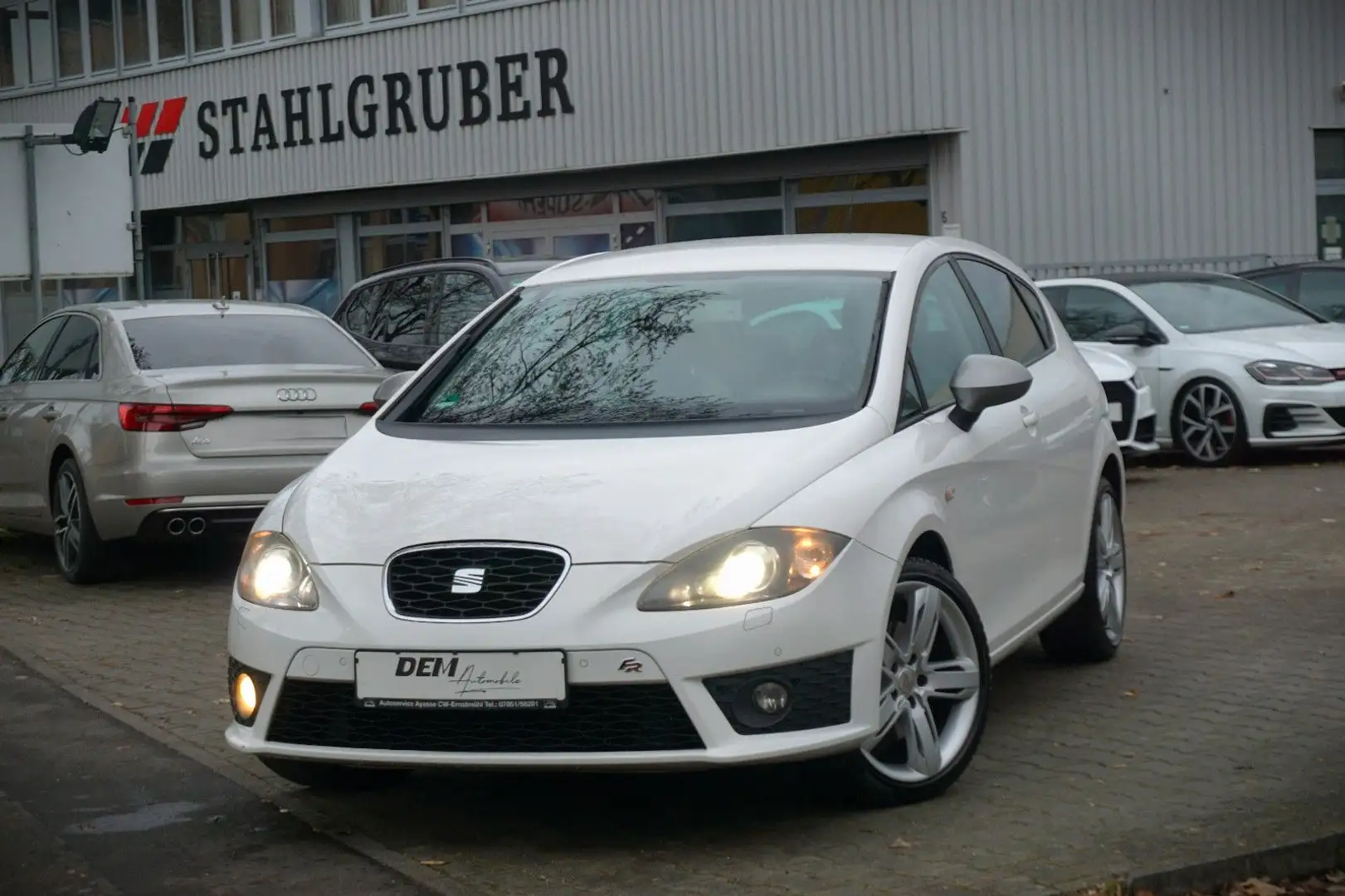 SEAT Leon FR R / TÜV NEU / - 1