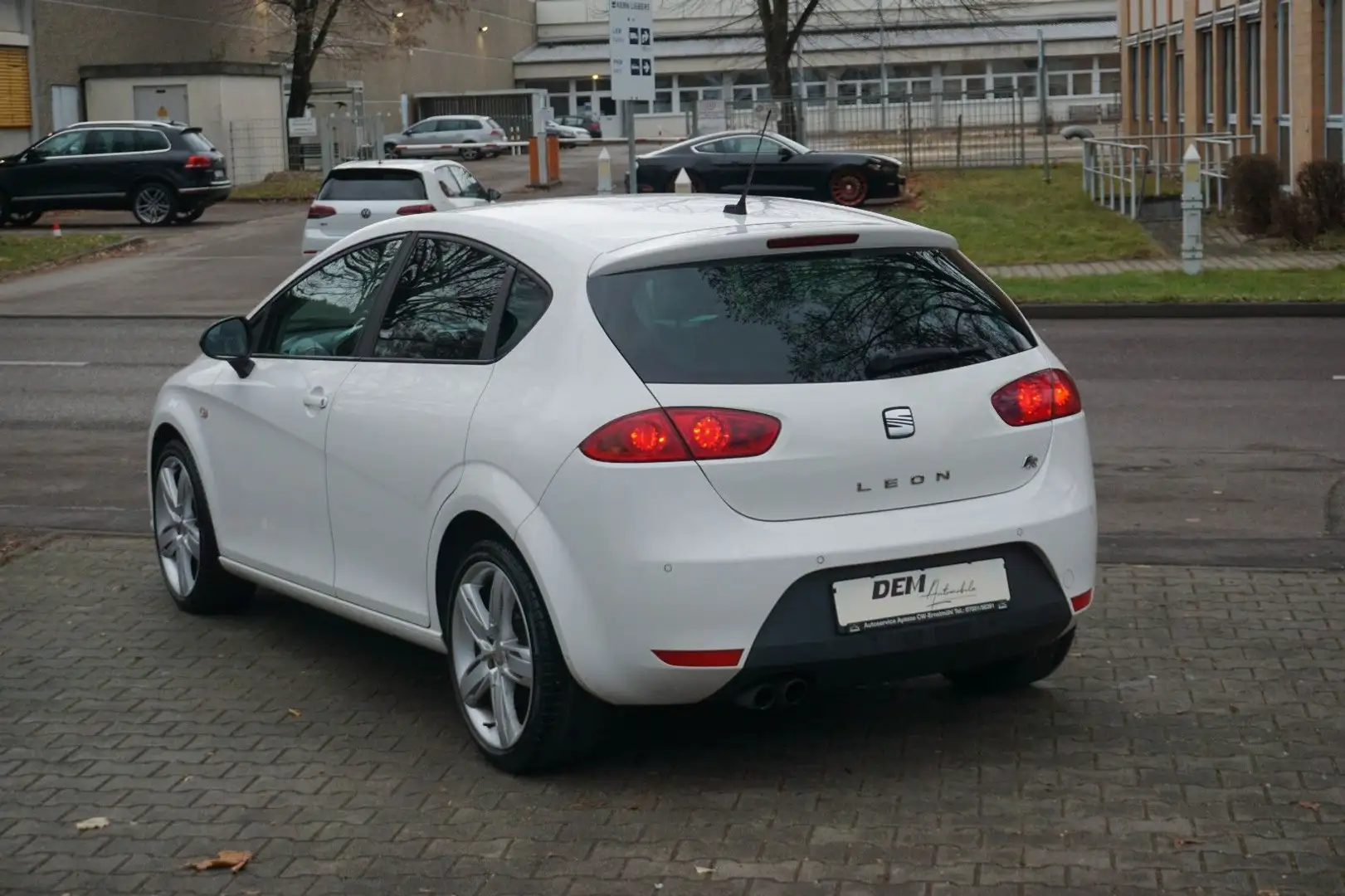 SEAT Leon FR R / TÜV NEU / - 2