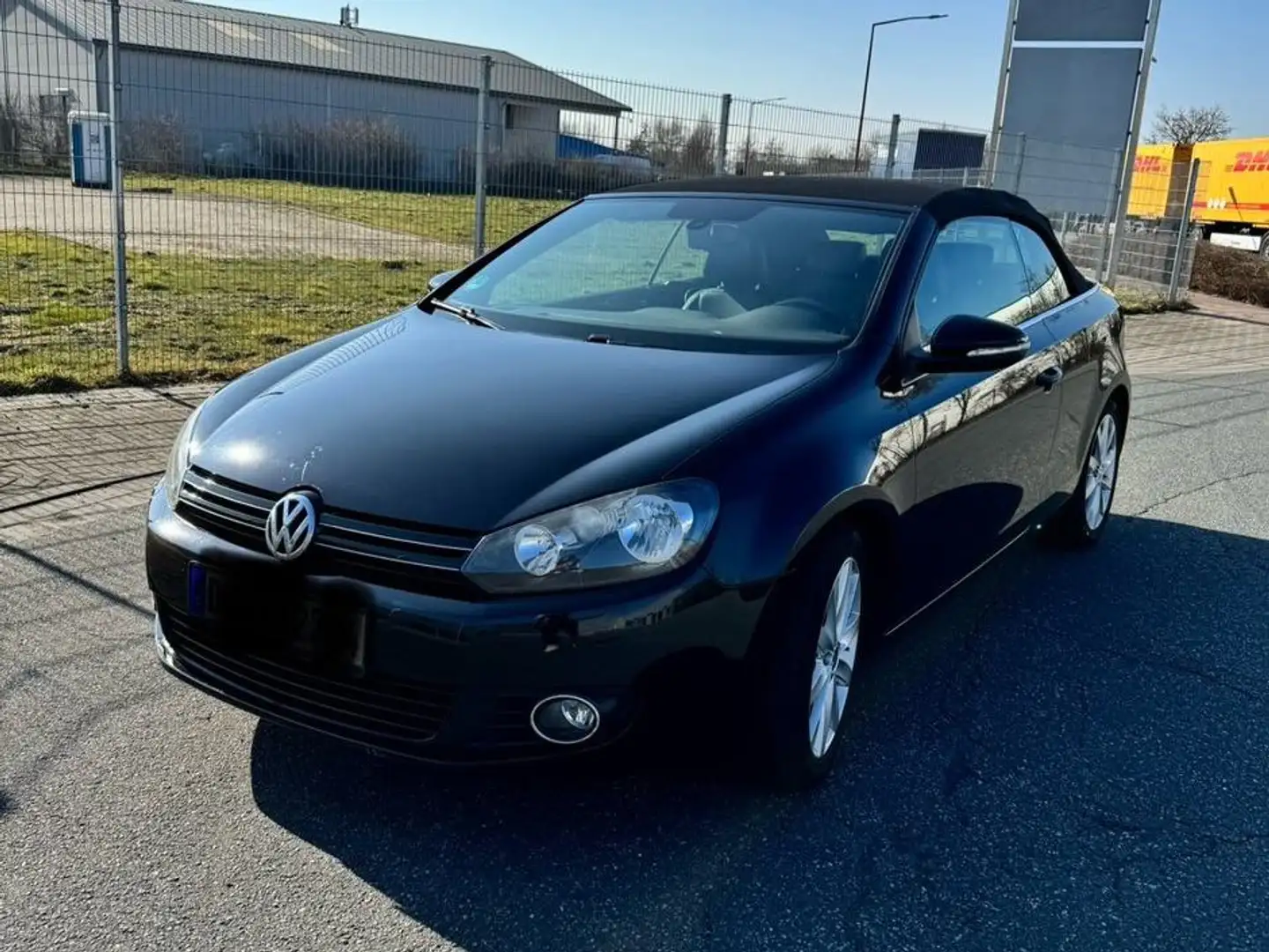 Volkswagen Golf Cabriolet Golf+Cabrio+1.2+TSI Schwarz - 1