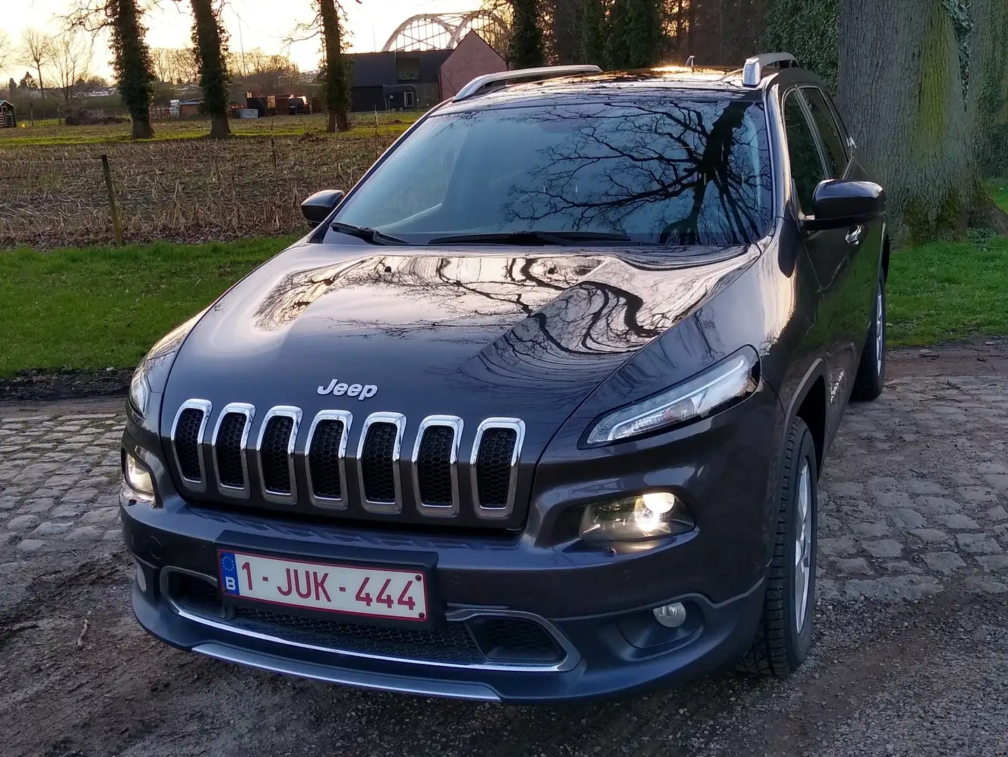 Jeep Cherokee Limited 2.0 MJD 140 MTX 4x2 Grijs - 2