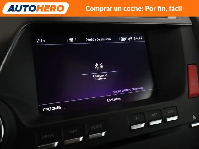 DS Automobiles DS 5 view 25