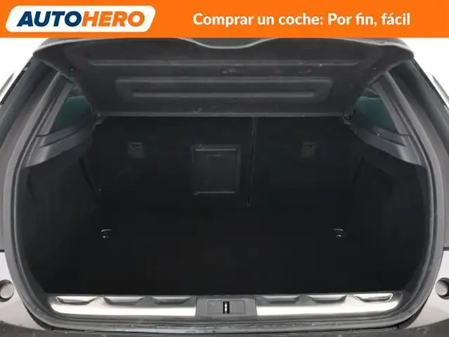 DS Automobiles DS 5 view 18