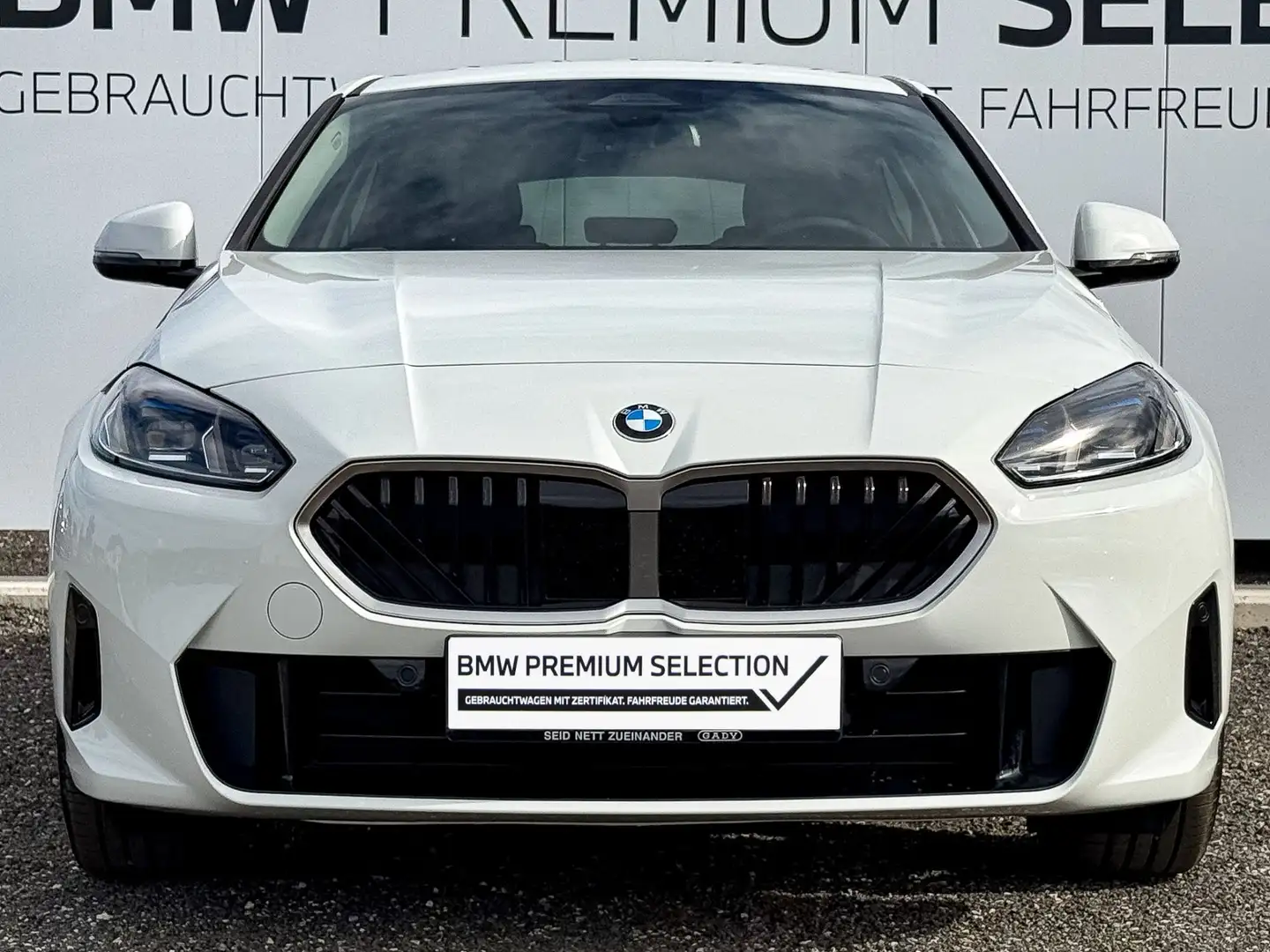 BMW 118 118d Weiß - 2