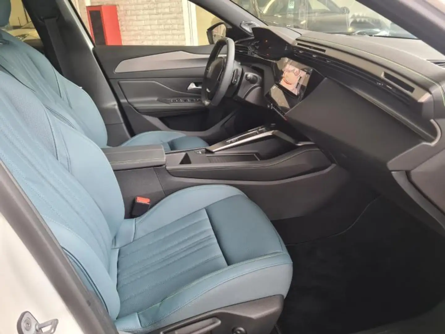 Peugeot 308 NIEUW/PANO DAK/LEDER GT PACK / FULL LEDER / PANO Blanc - 2