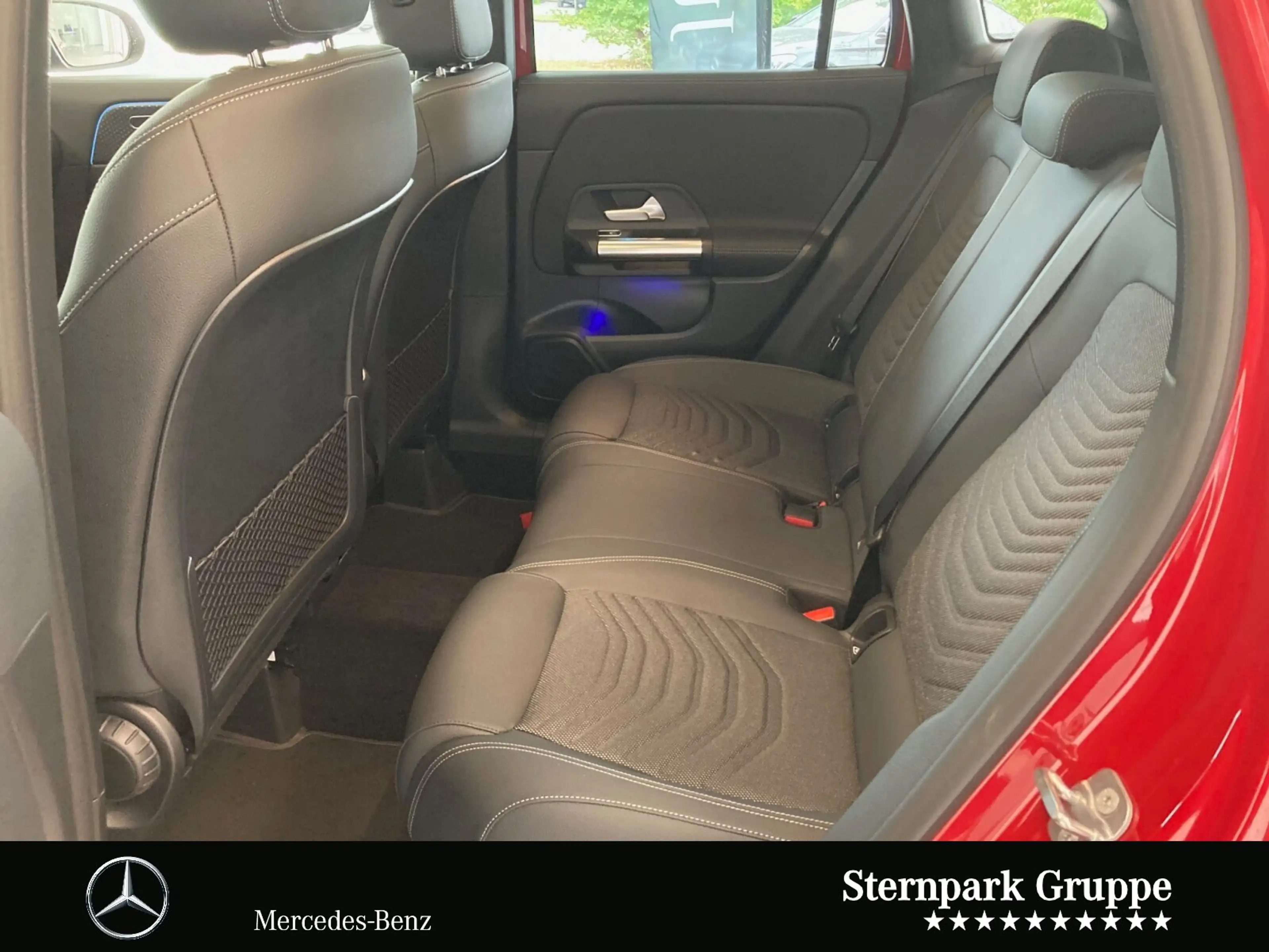 Mercedes-Benz GLA 220 GLA 220 4M Edition*Pano*AHK*Night*Multib*360*Dis — photo 12