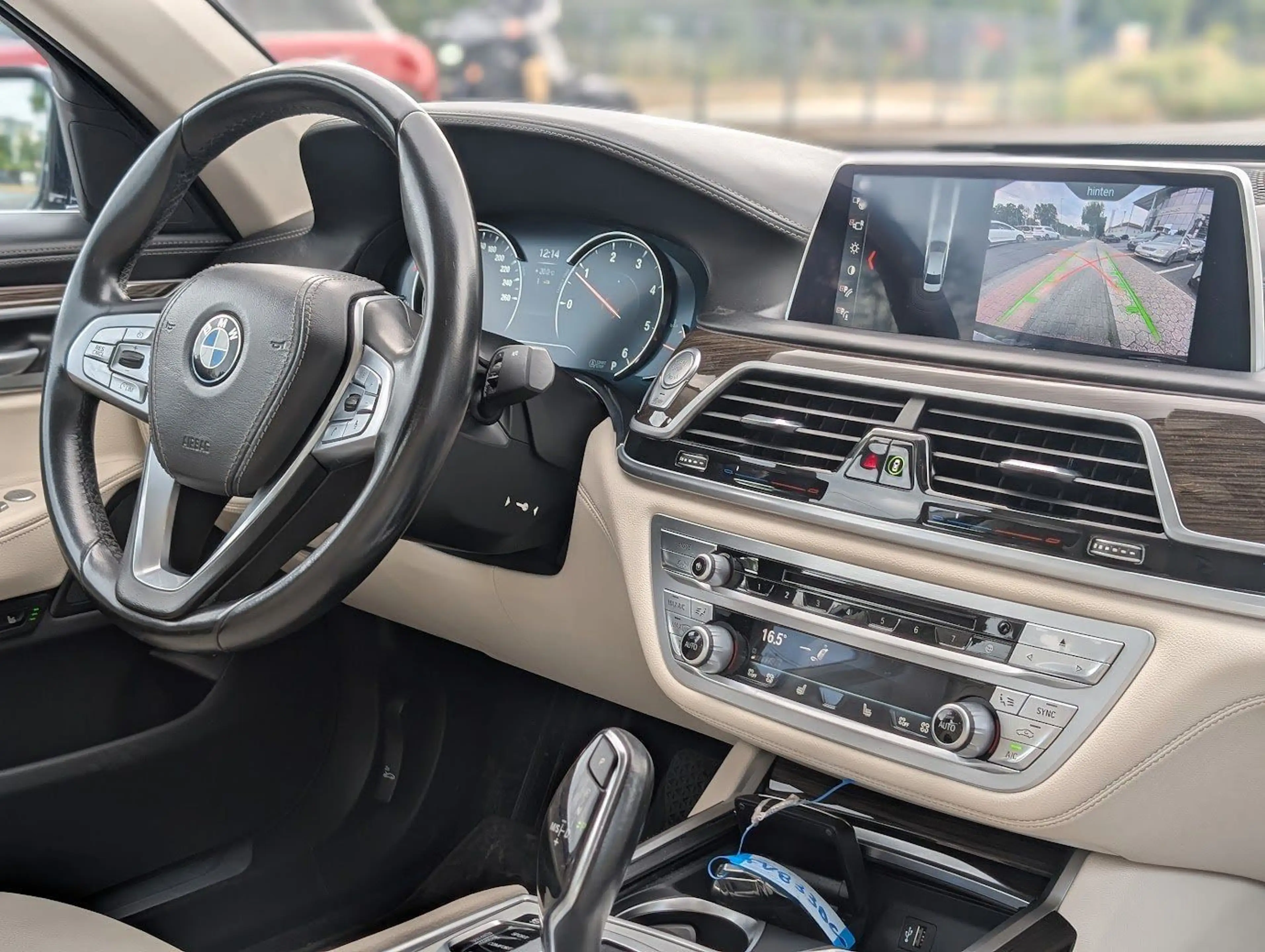 BMW 725 d G11 Massage. Kamera. NAVI. 4-Zonen-Klima — photo 21
