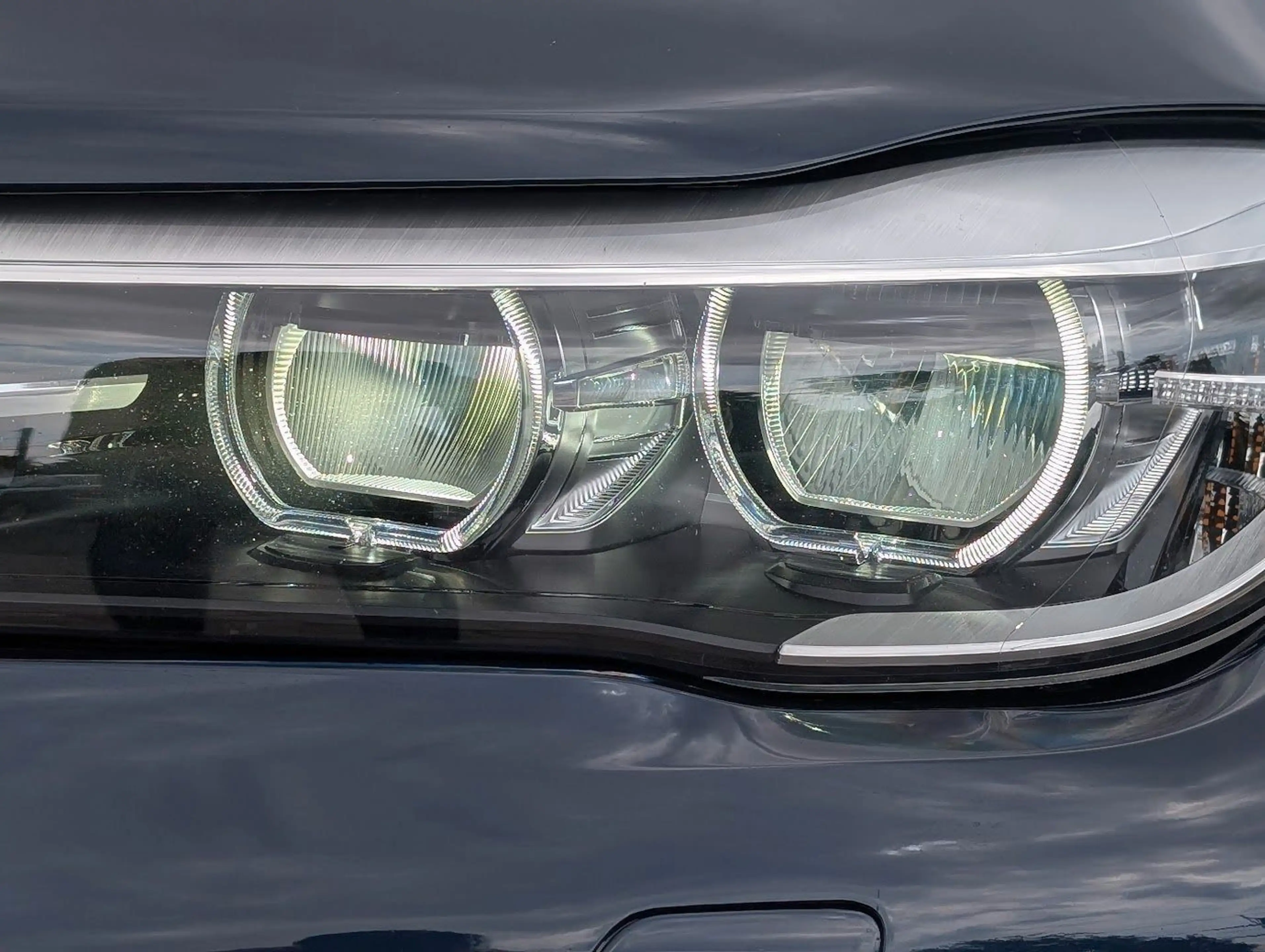 BMW 725 d G11 Massage. Kamera. NAVI. 4-Zonen-Klima — photo 11