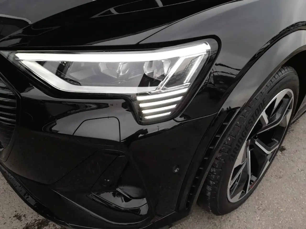 Audi e-tron "S" SB QUATTRO 95 S-LINE BLACK *NP: - / LEDER MIT SITZBELÜFTUNG / MATRIX-LED, миниатюра 19