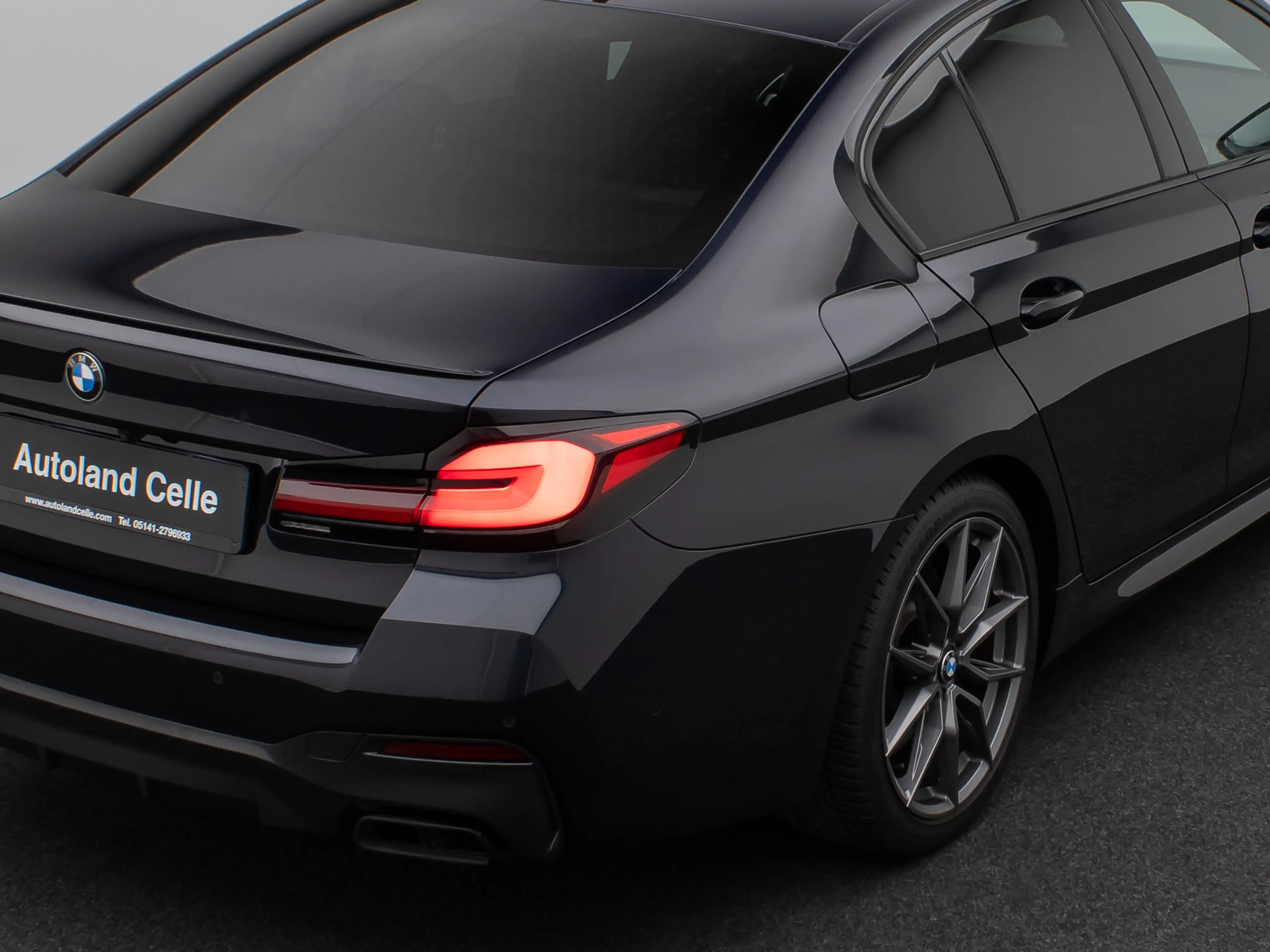 BMW 550 xD Kamera Laser HUD DAB H K 4Klima Komfort — photo 16
