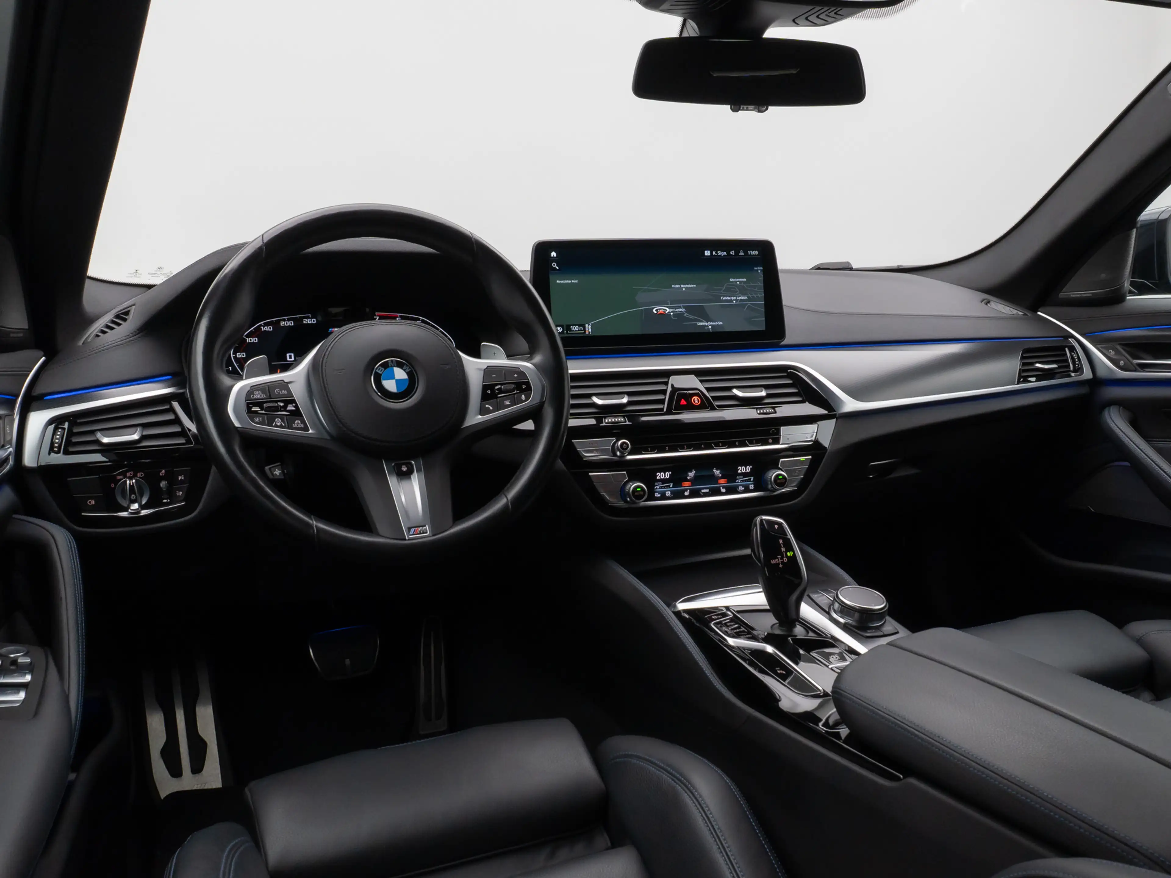 BMW 550 xD Kamera Laser HUD DAB H K 4Klima Komfort — photo 37