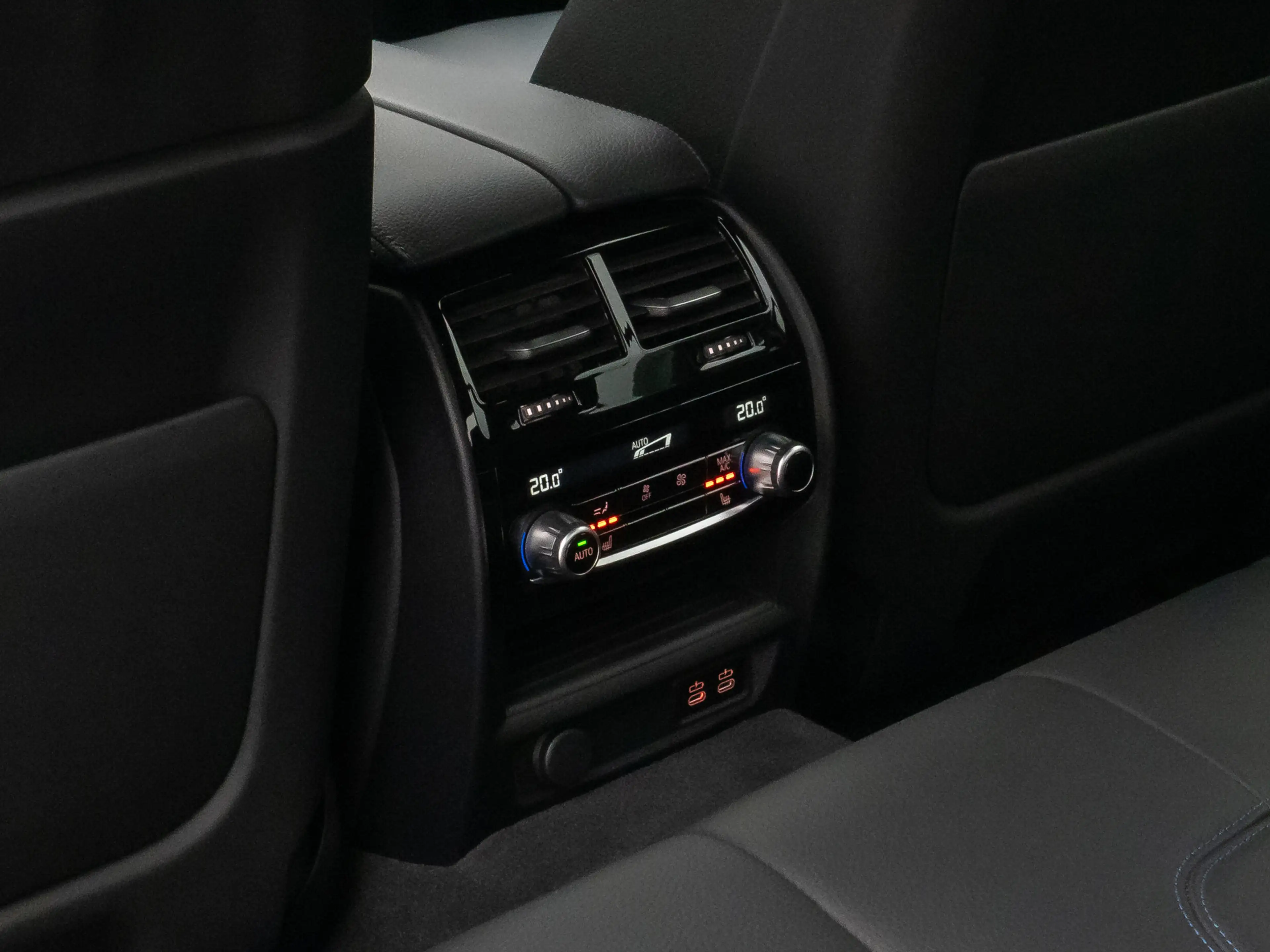 BMW 550 xD Kamera Laser HUD DAB H K 4Klima Komfort — photo 27