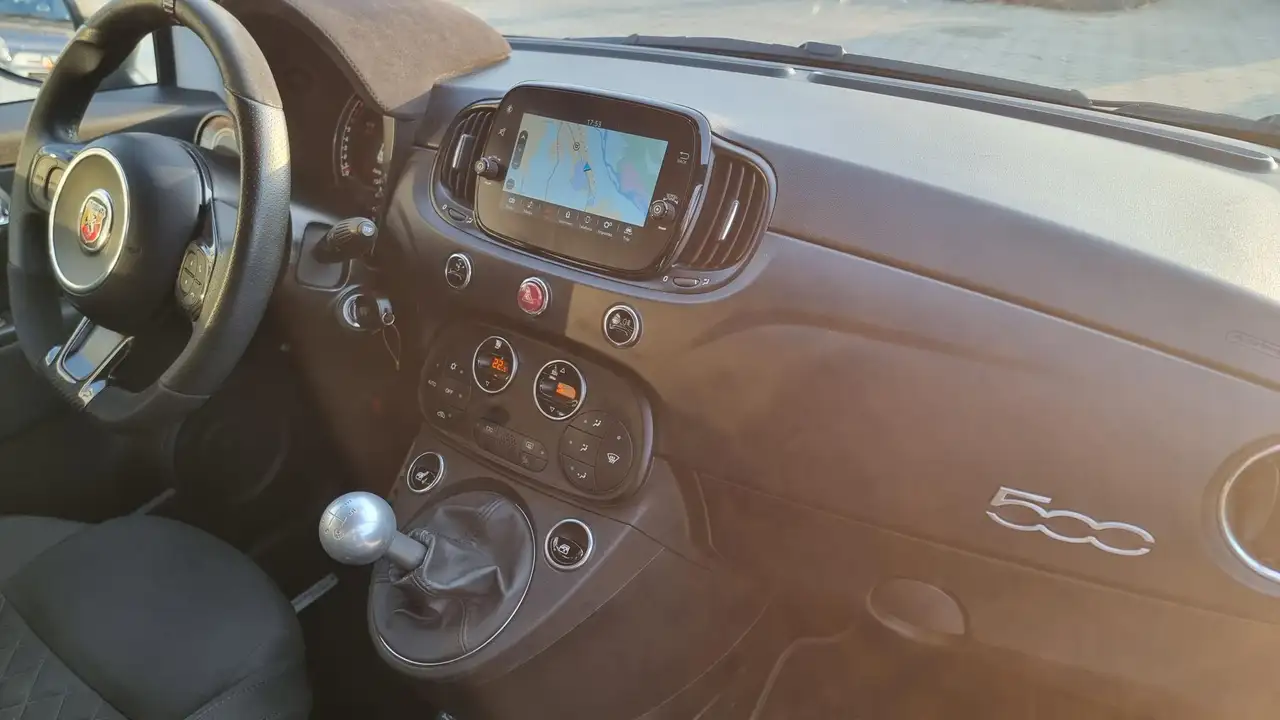 Abarth 695 1.4 turbo t-jet 180cv 10