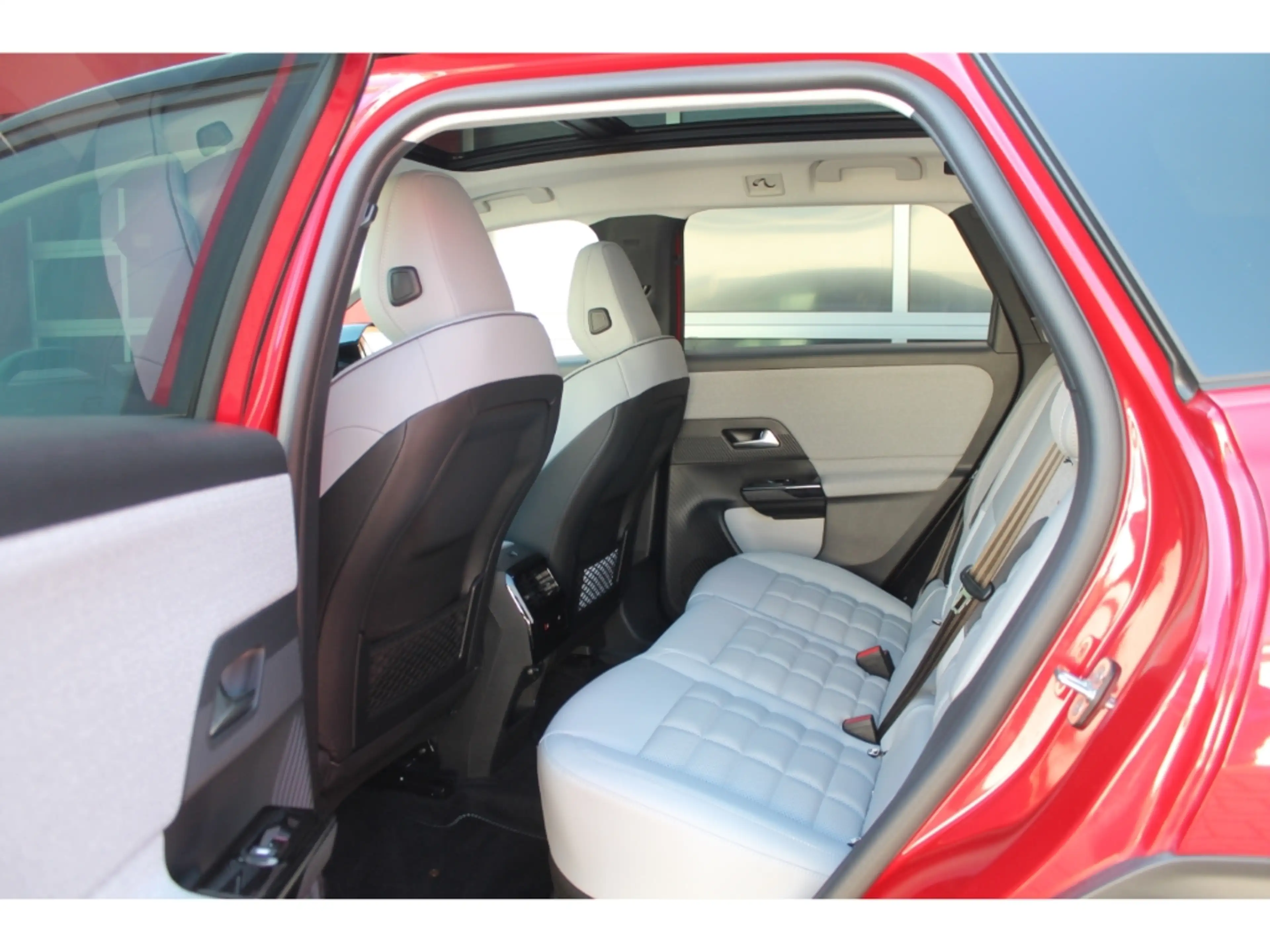 Citroen C5 Aircross 145 Hybrid MAX Voll! Pano 360 Slftg — photo 8