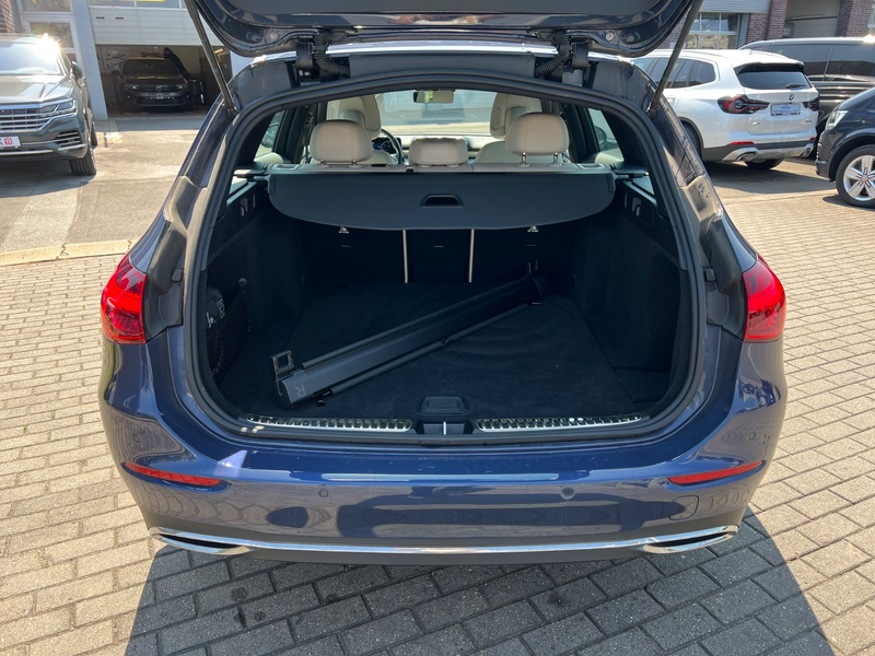 Mercedes-Benz C 200 T d 2x Avantgarde OLED-AMB-ARTICO Creme — photo 10
