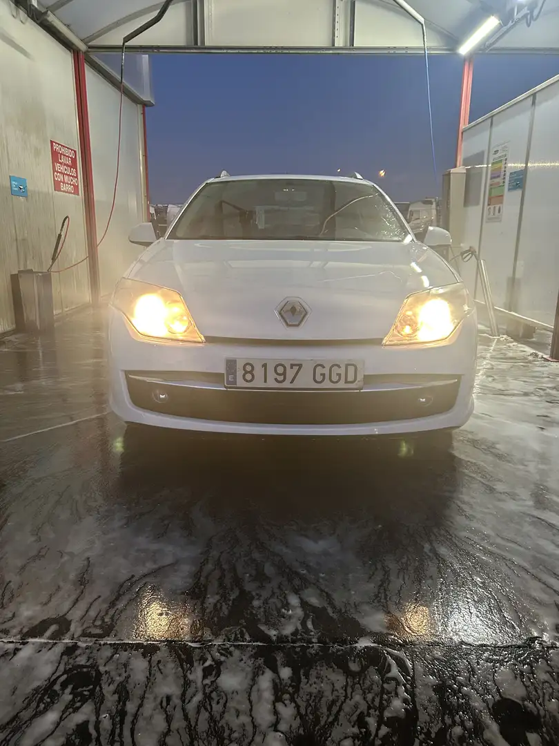 Renault Laguna G.Tour 2.0dCi Expression - 1
