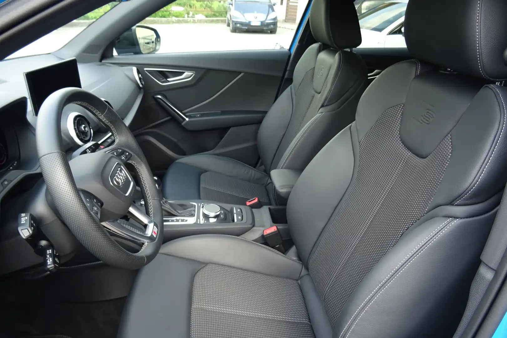 Audi Q2 1.5 Tfsi 150 cv S-Line Edition S tronic Audi Sport Blu/Azzurro - 2