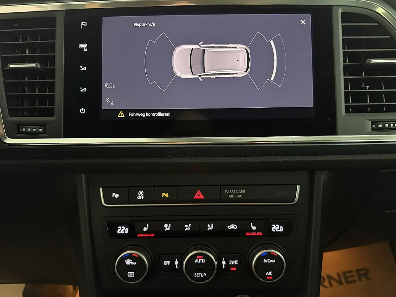 SEAT Ateca 2,0TDI DSG 4Drive Style *ALLRAD*LED*NAVI*AHK*Al..., миниатюра 17