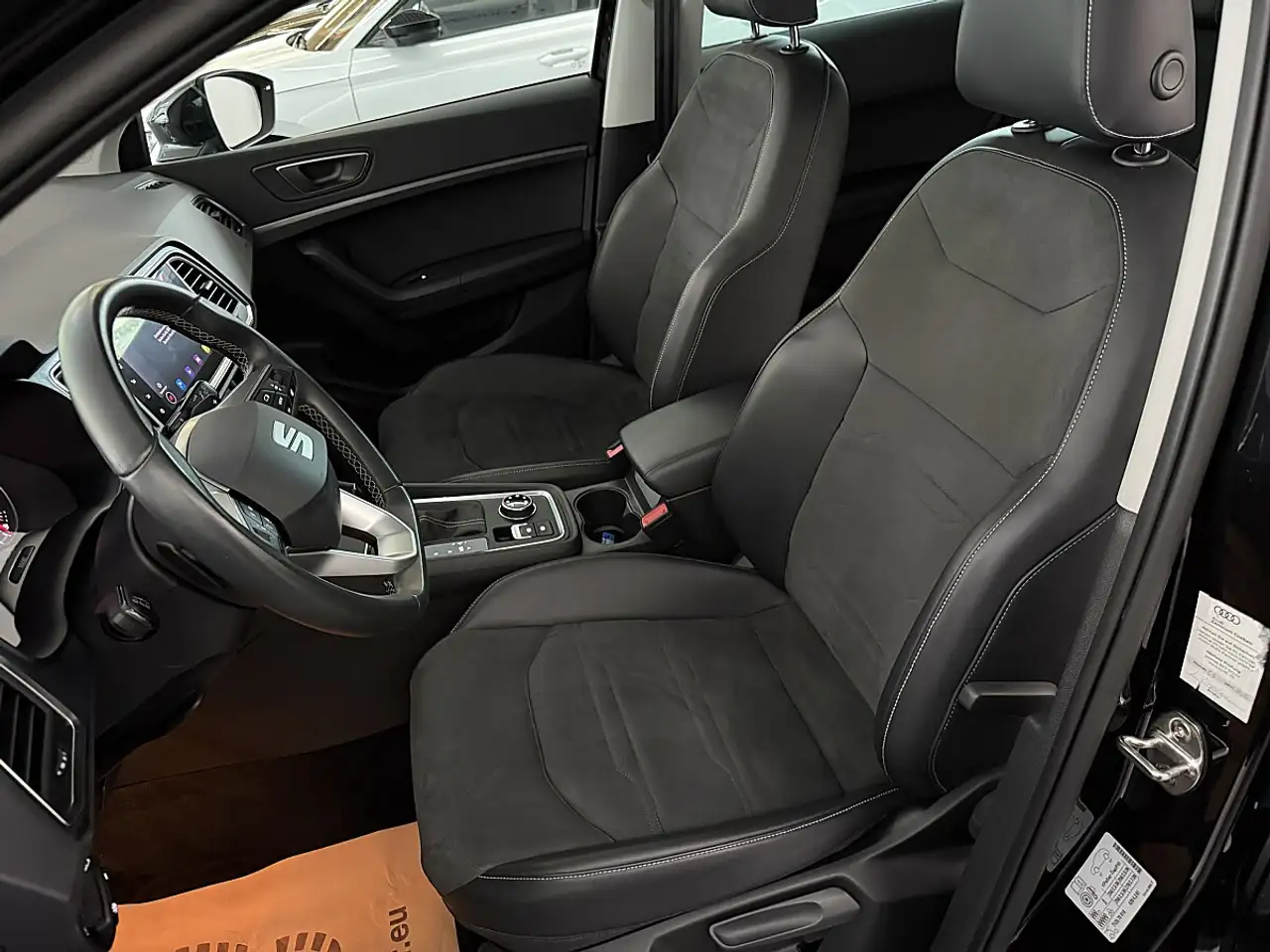 SEAT Ateca 2,0TDI DSG 4Drive Style *ALLRAD*LED*NAVI*AHK*Al..., миниатюра 12
