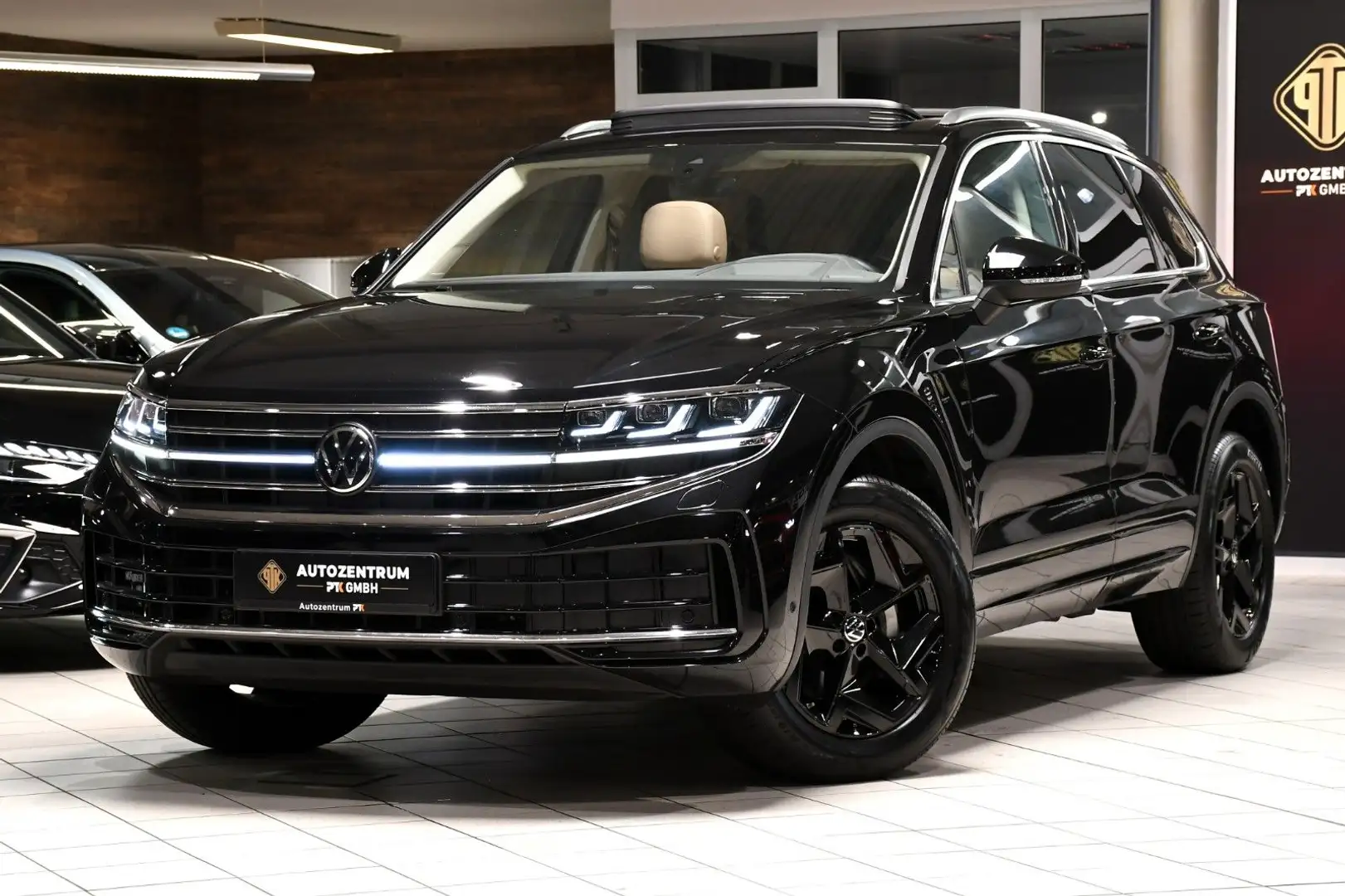Volkswagen Touareg 3.0TDI 4Mot  Exclusive Head Up Pano Luft Noir - 1