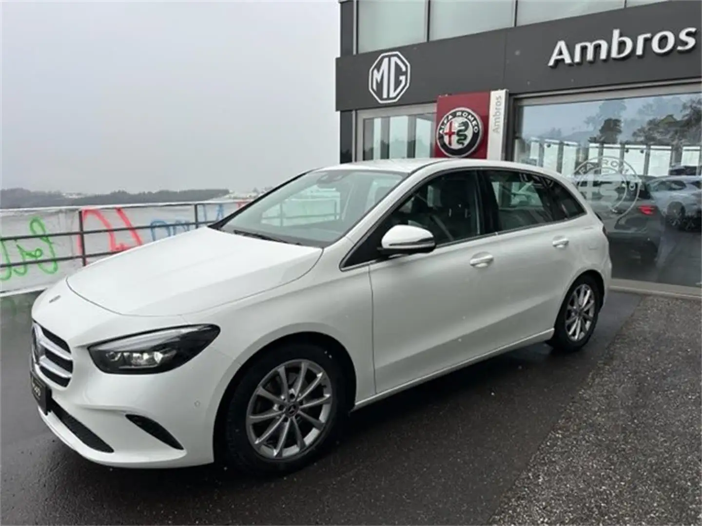 Mercedes-Benz B 200 d Weiß - 1