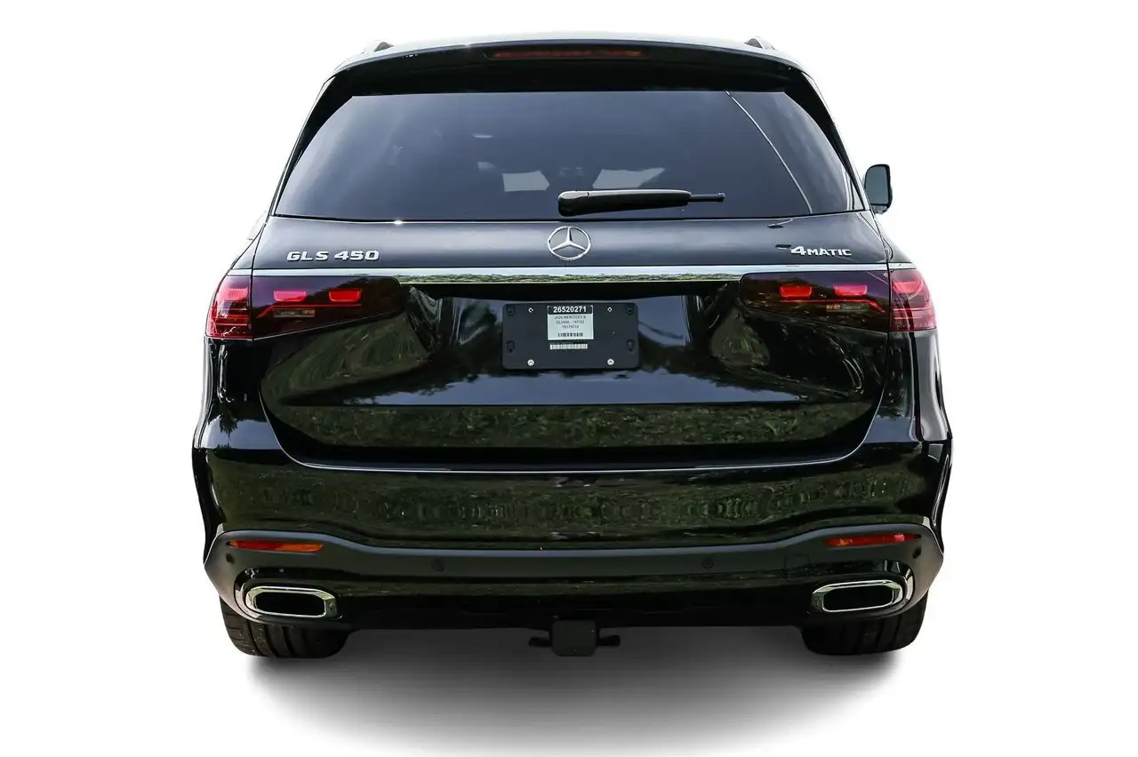 Mercedes-Benz GLS снимка Mercedes-Benz GLS