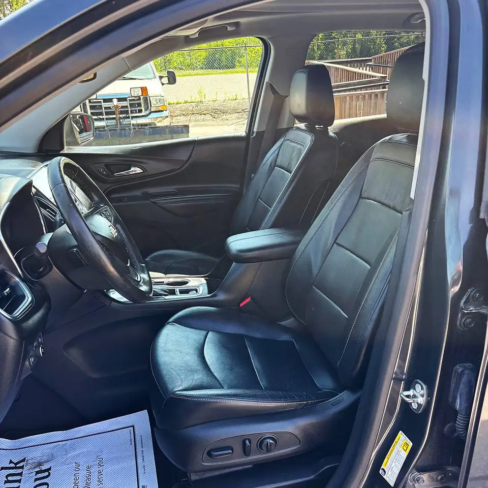 Chevrolet Equinox photo Chevrolet Equinox