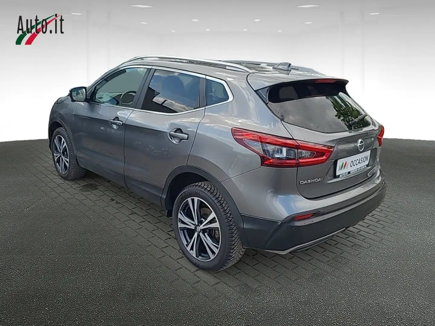Nissan Qashqai 1.5 dCi N-Connecta Gris - 2