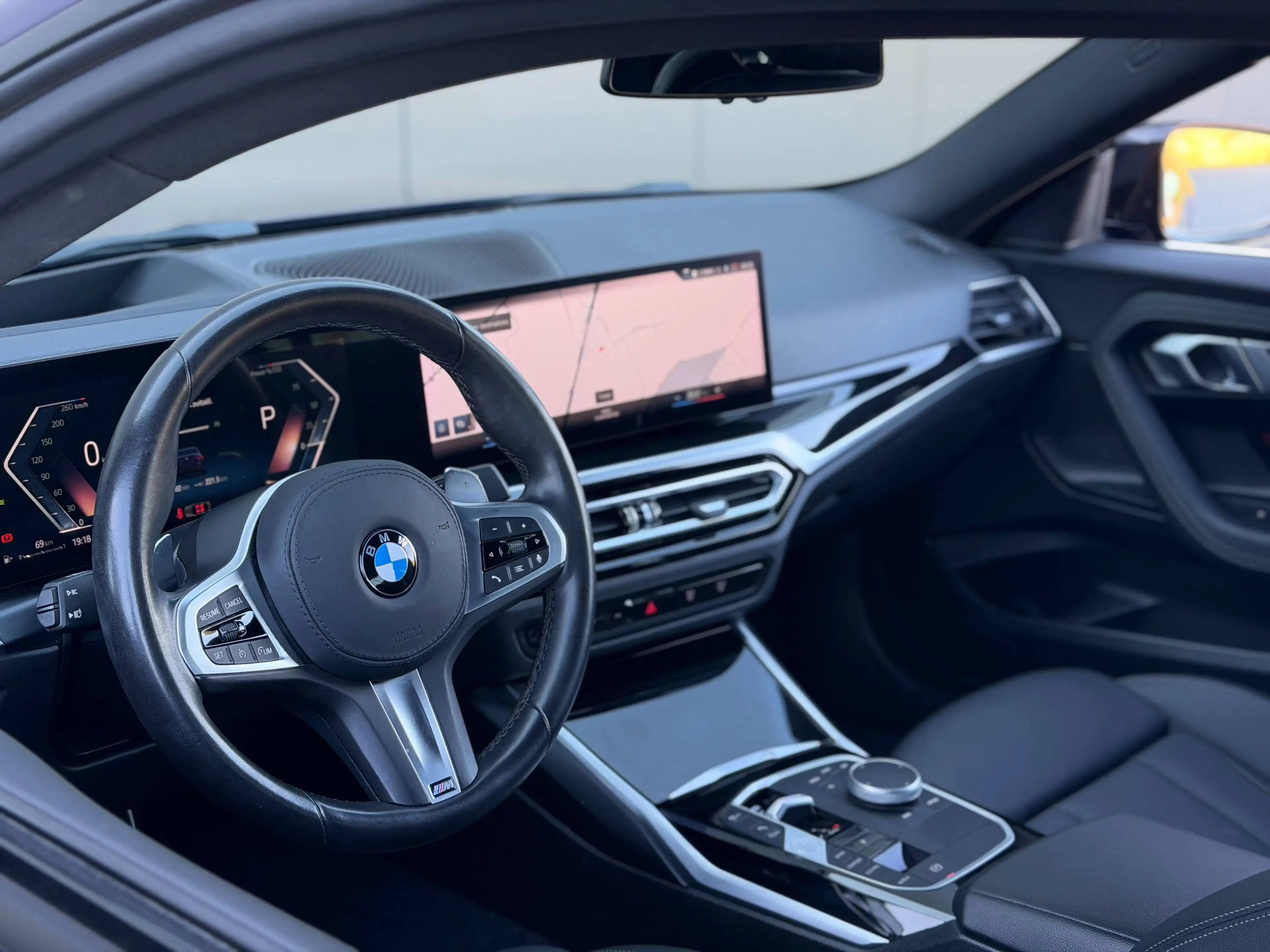 BMW 220 iAS Coupé 184cv - Pack M - Widescreen - Camera — photo 14